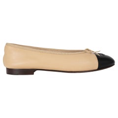CHANEL beige leather CLASSIC Ballet Flats Shoes 39 fit 38.5