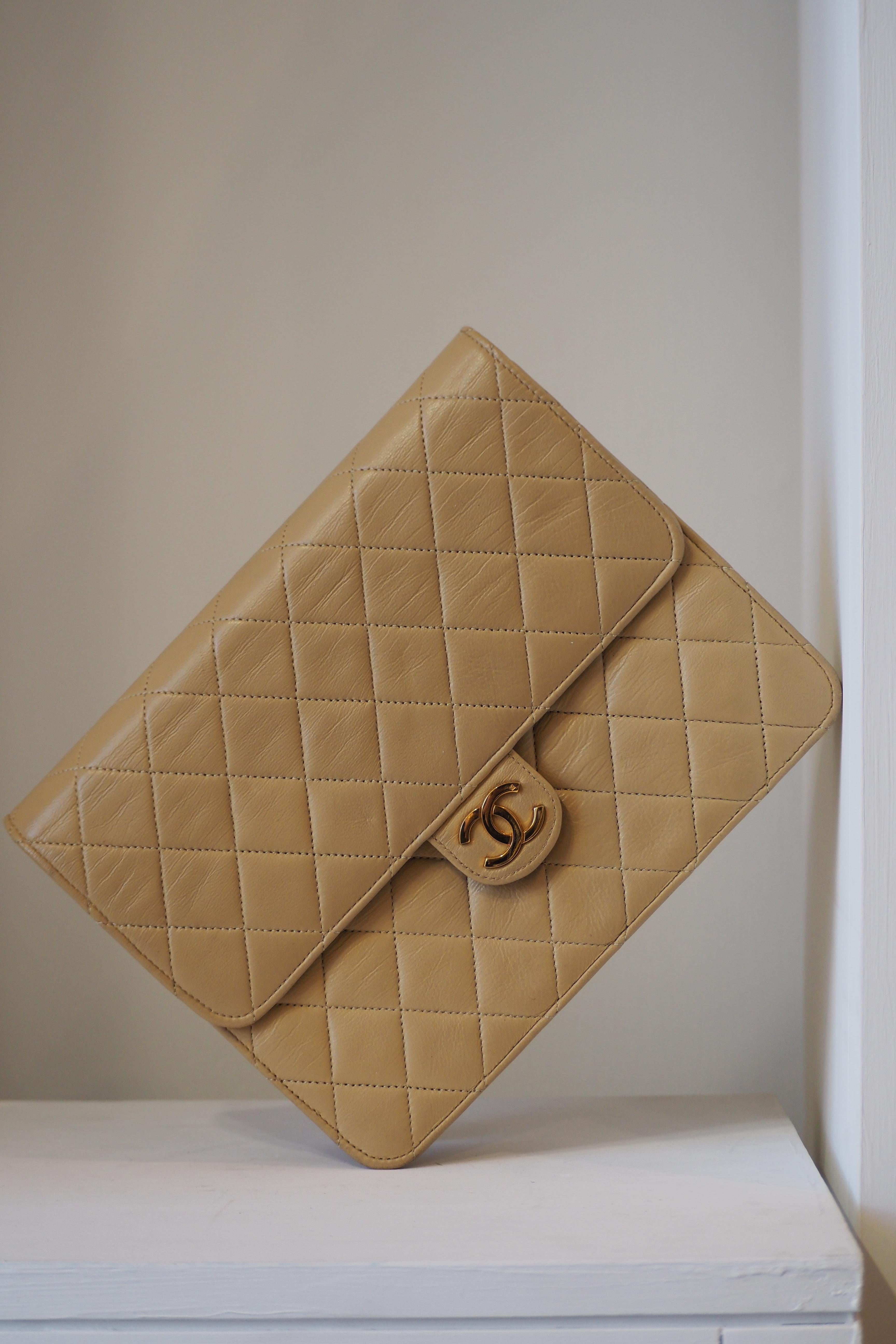Chanel beige leather gold hardware shoulder handle bag 5
