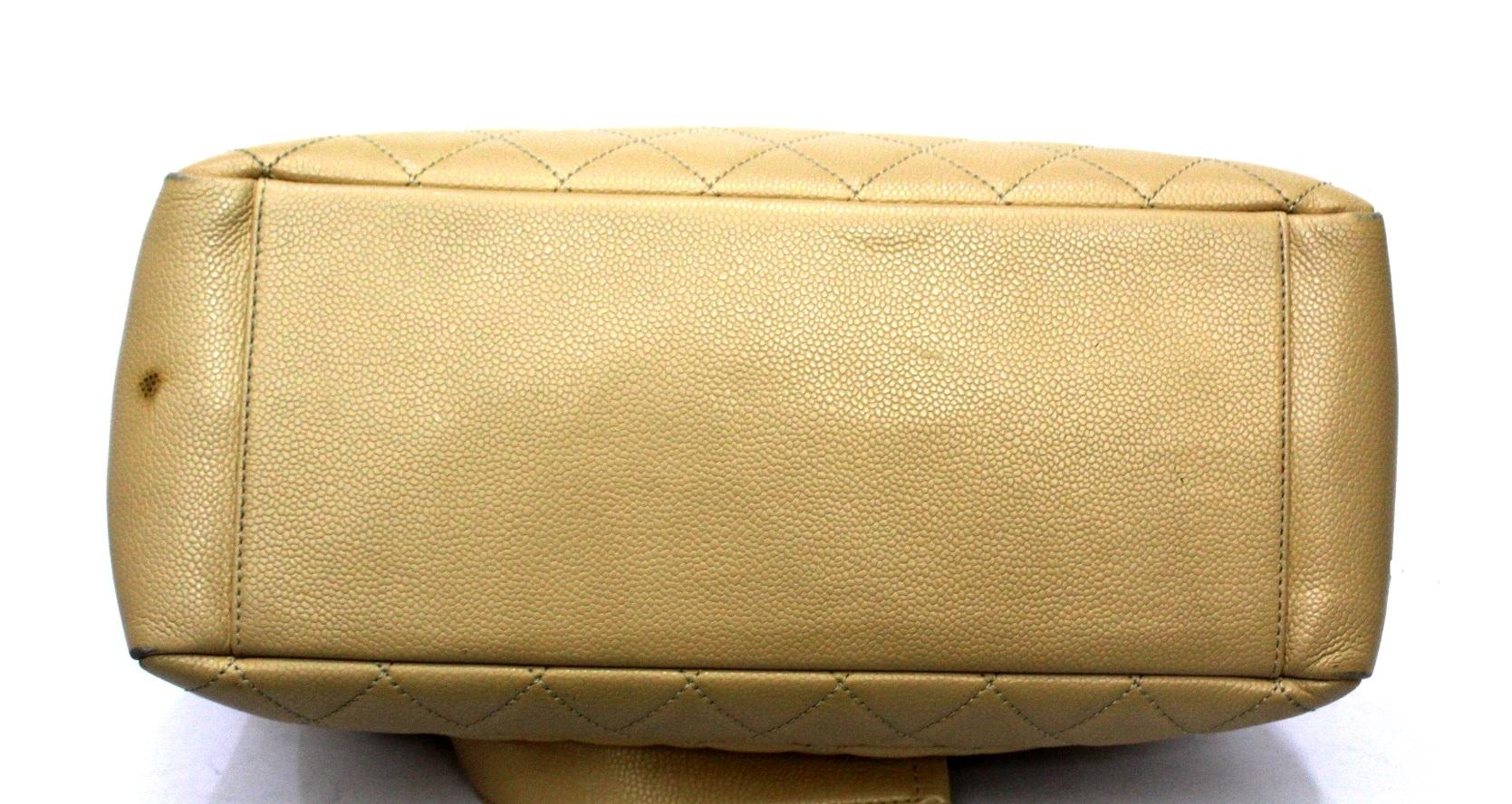 Women's Chanel Beige Leather GST Bag