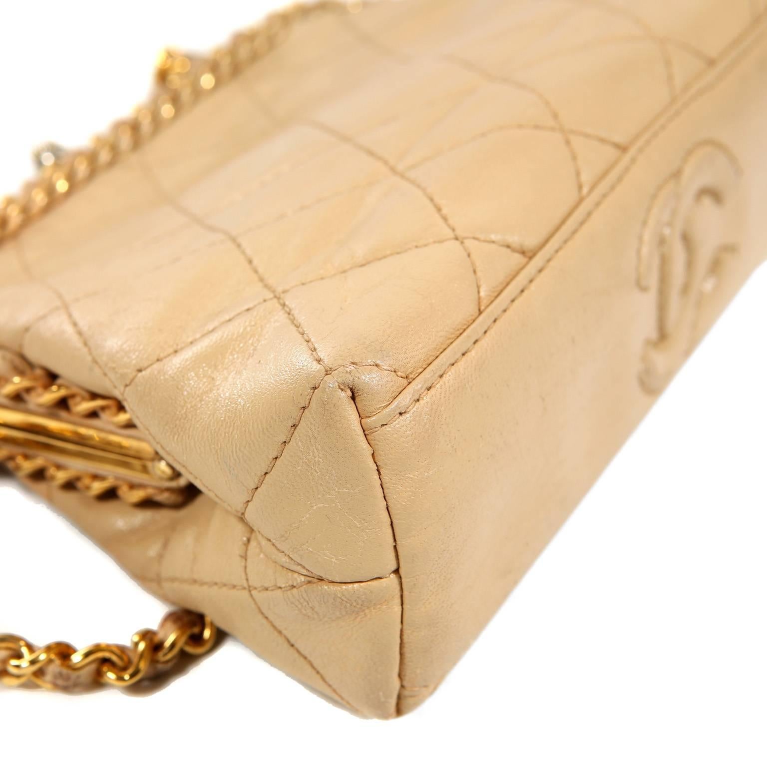 Chanel Beige Leather Kiss Lock Bag In Excellent Condition In Palm Beach, FL