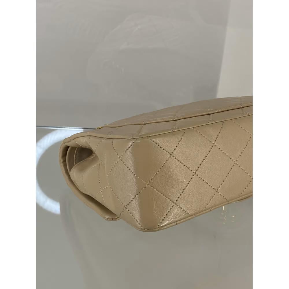 Chanel Beige leather timeless shoulder bag For Sale 2
