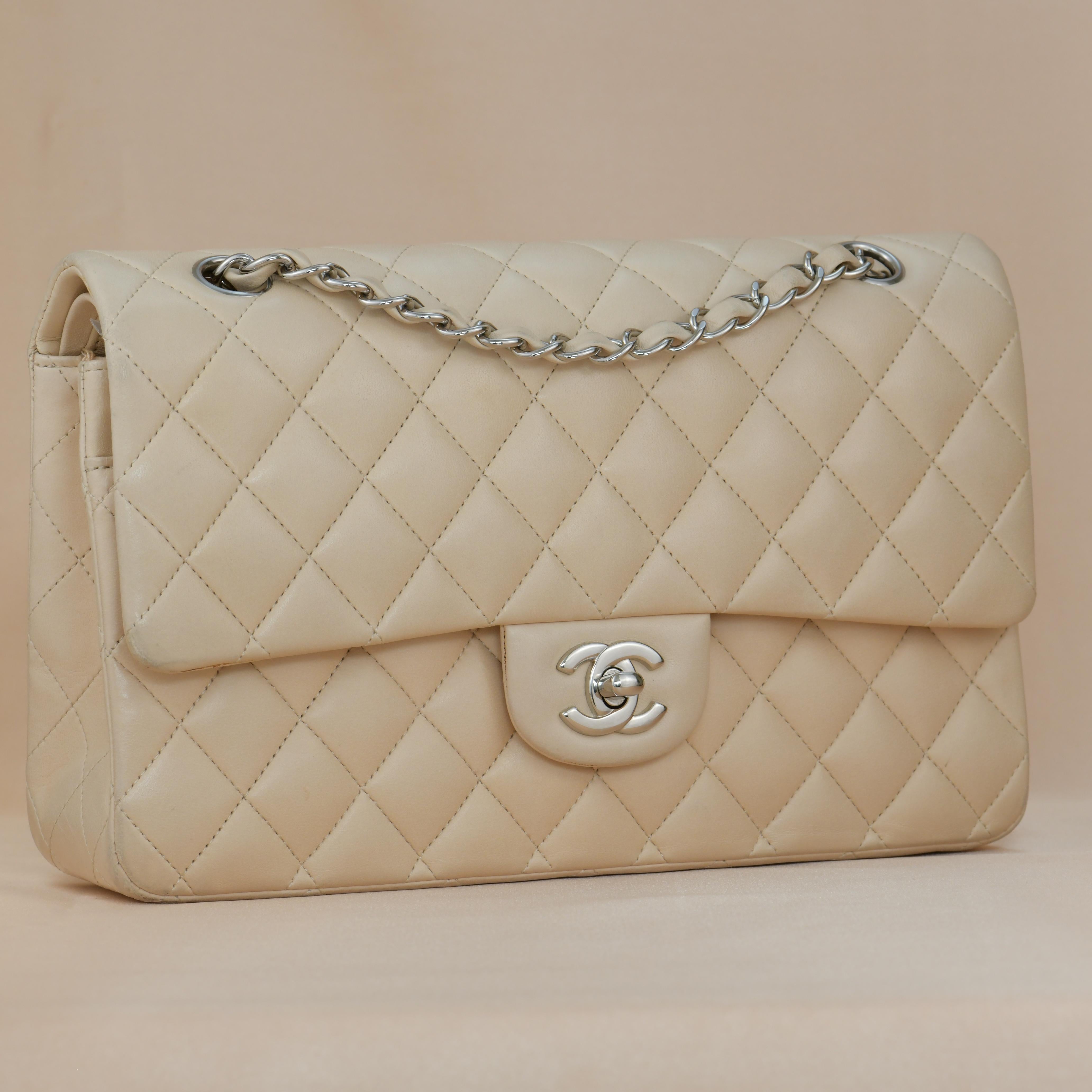 Chanel Beige Quilted Lambskin Leather Medium Classic Double Flap Bag In Excellent Condition For Sale In Banbury, GB
