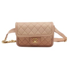 Chanel Beige Ombre gesteppte Sonnenuntergang-Gürteltasche aus Leder in Kaviar