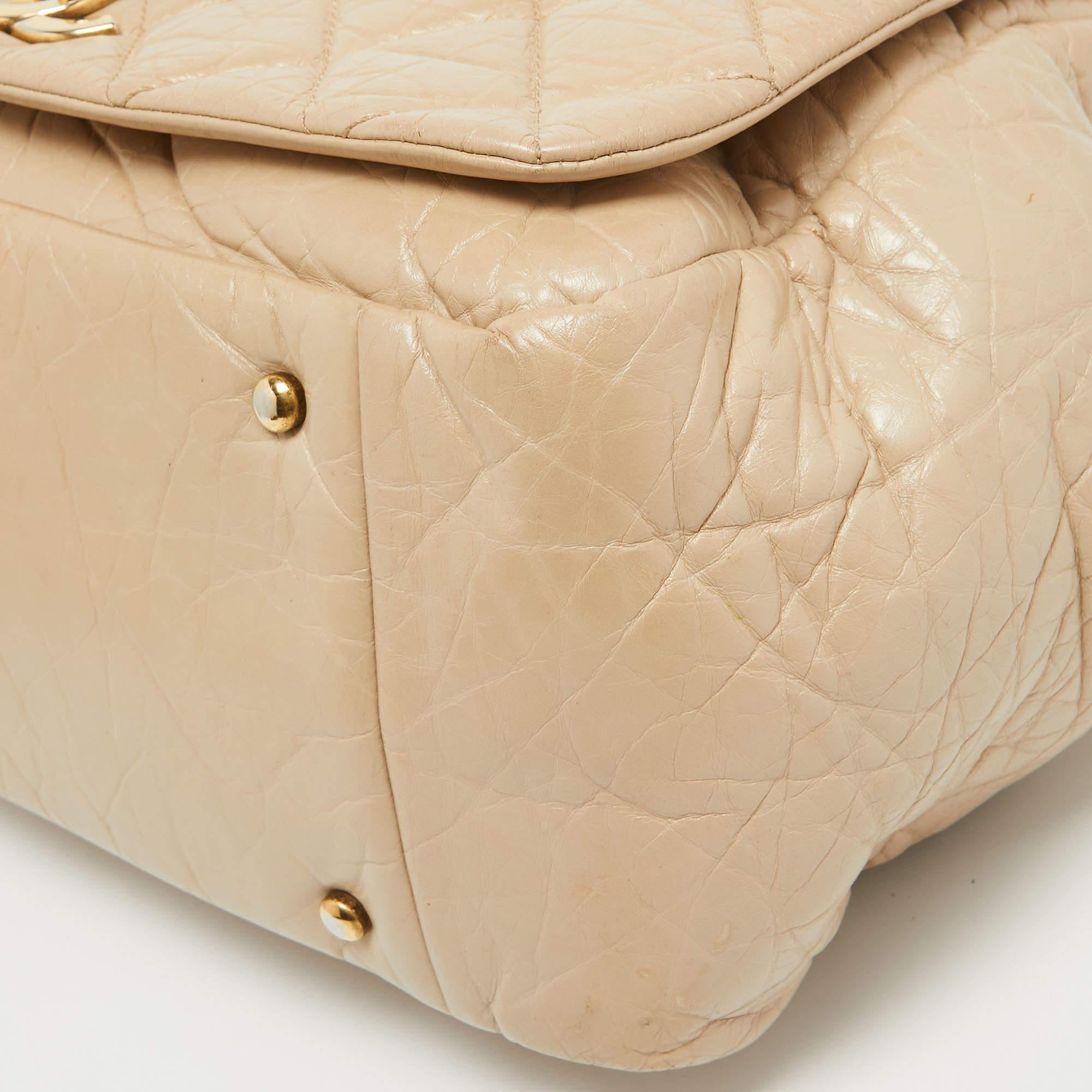 Chanel Beige Quilted Aged Leather Pondicherry Flap Bag For Sale 2