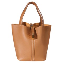 Hermès Gold Clemence Picotin Lock 22 GHW