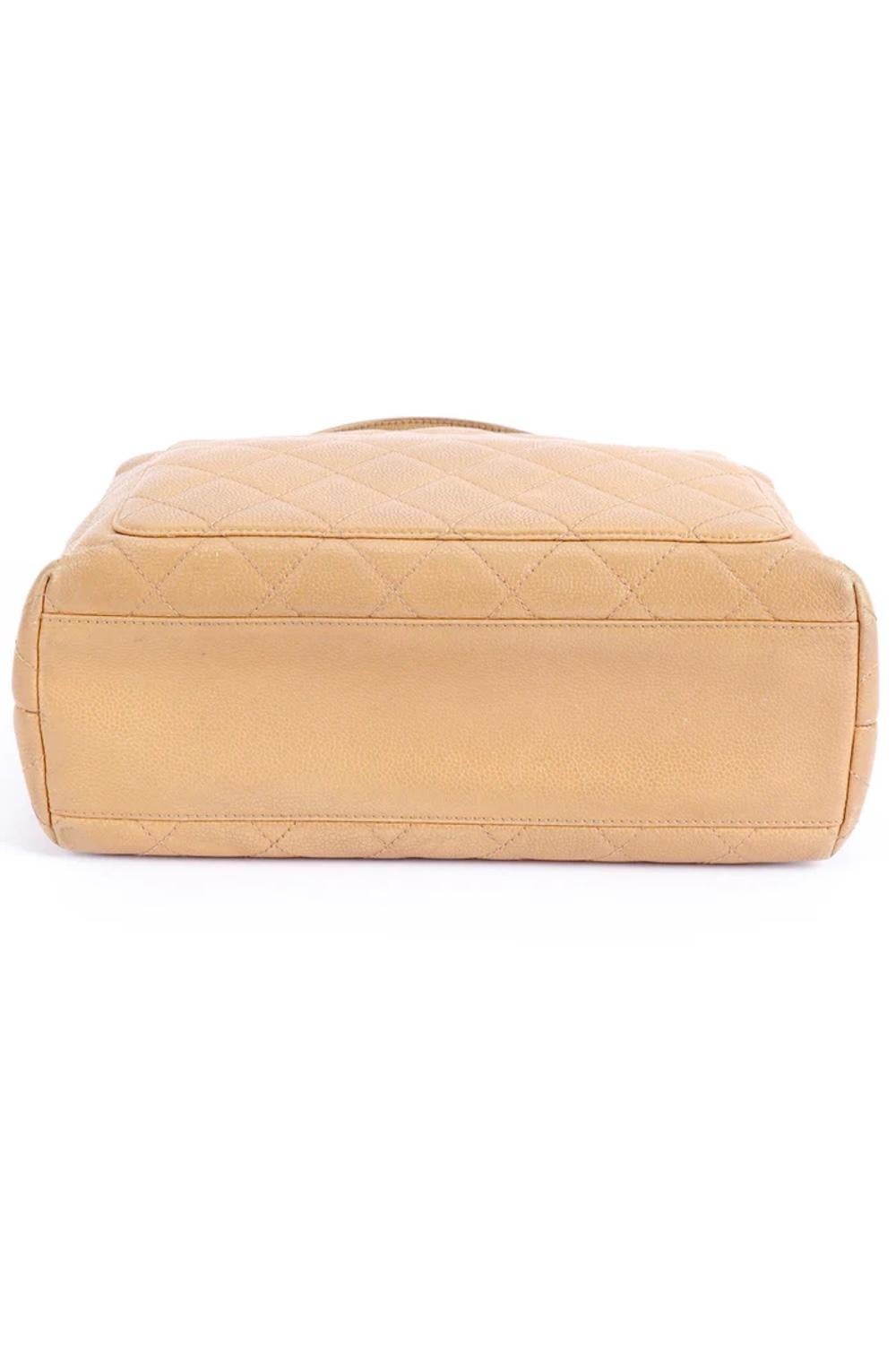 Chanel Beige Quilted Caviar Leather Kelly Handbag For Sale 2
