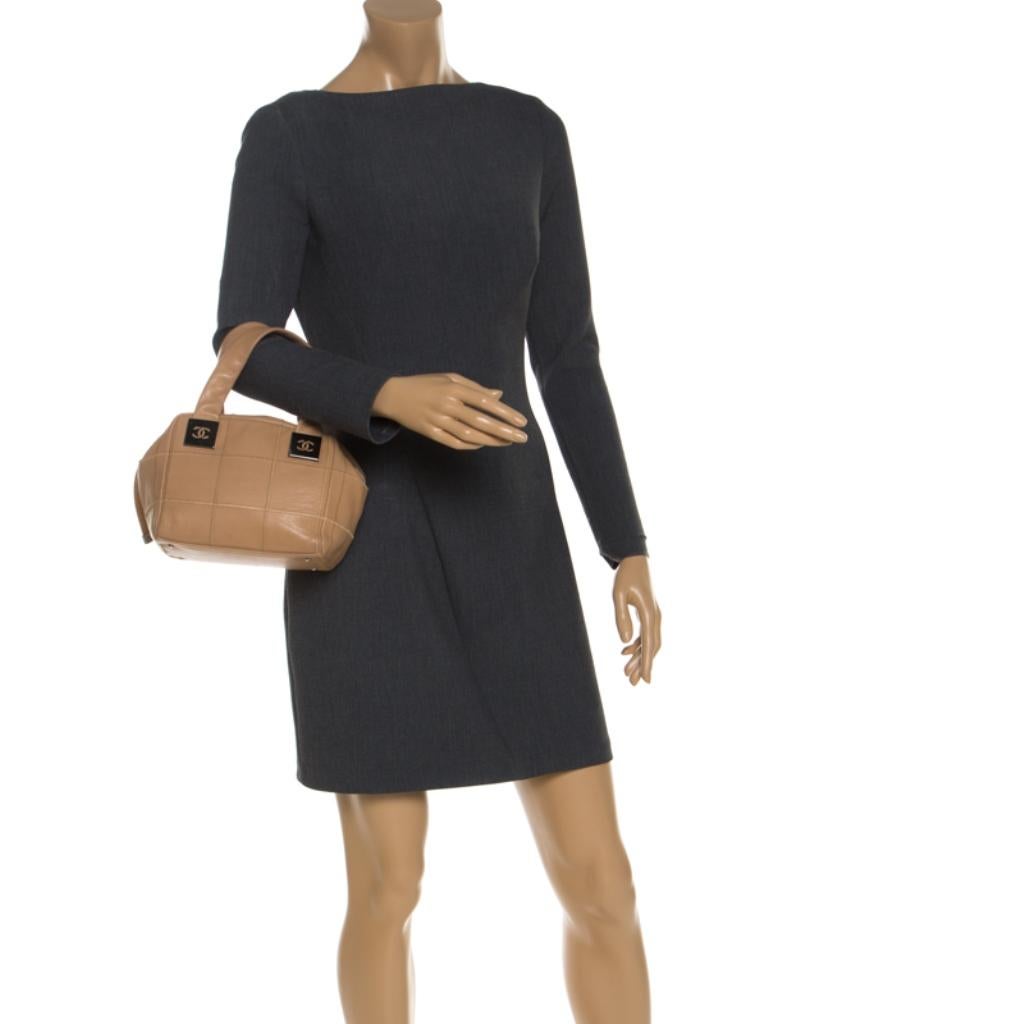 Chanel Beige Quilted Caviar Leather Small Square Stitch Bowler Bag In Good Condition In Dubai, Al Qouz 2
