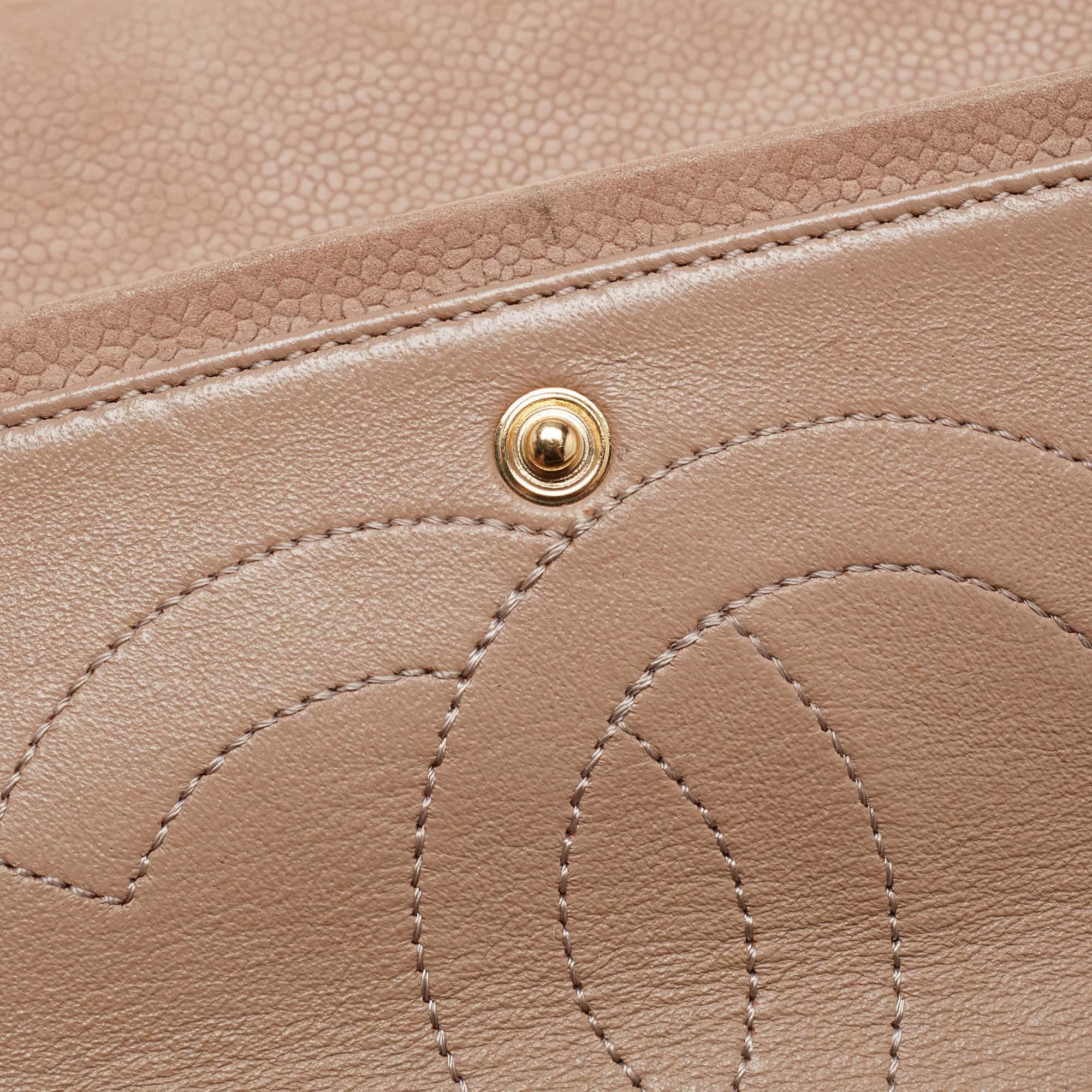 Chanel Beige Quilted Caviar Nubuck Leather Reissue 2.55 Classic 226 Flap Bag 5