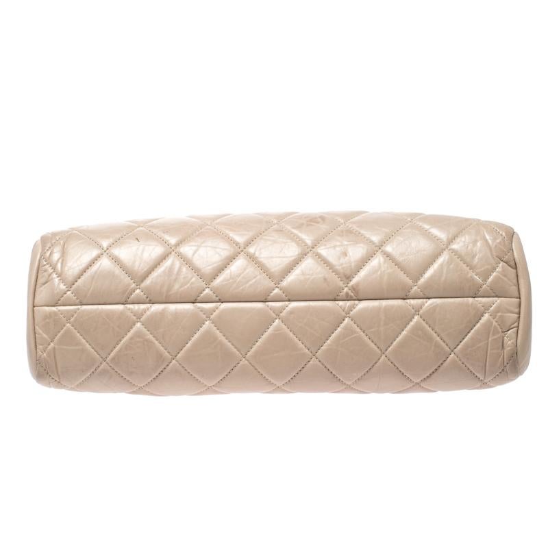 Chanel Beige Quilted Crackled Leather Medium Just Mademoiselle Bowling Bag In Good Condition In Dubai, Al Qouz 2