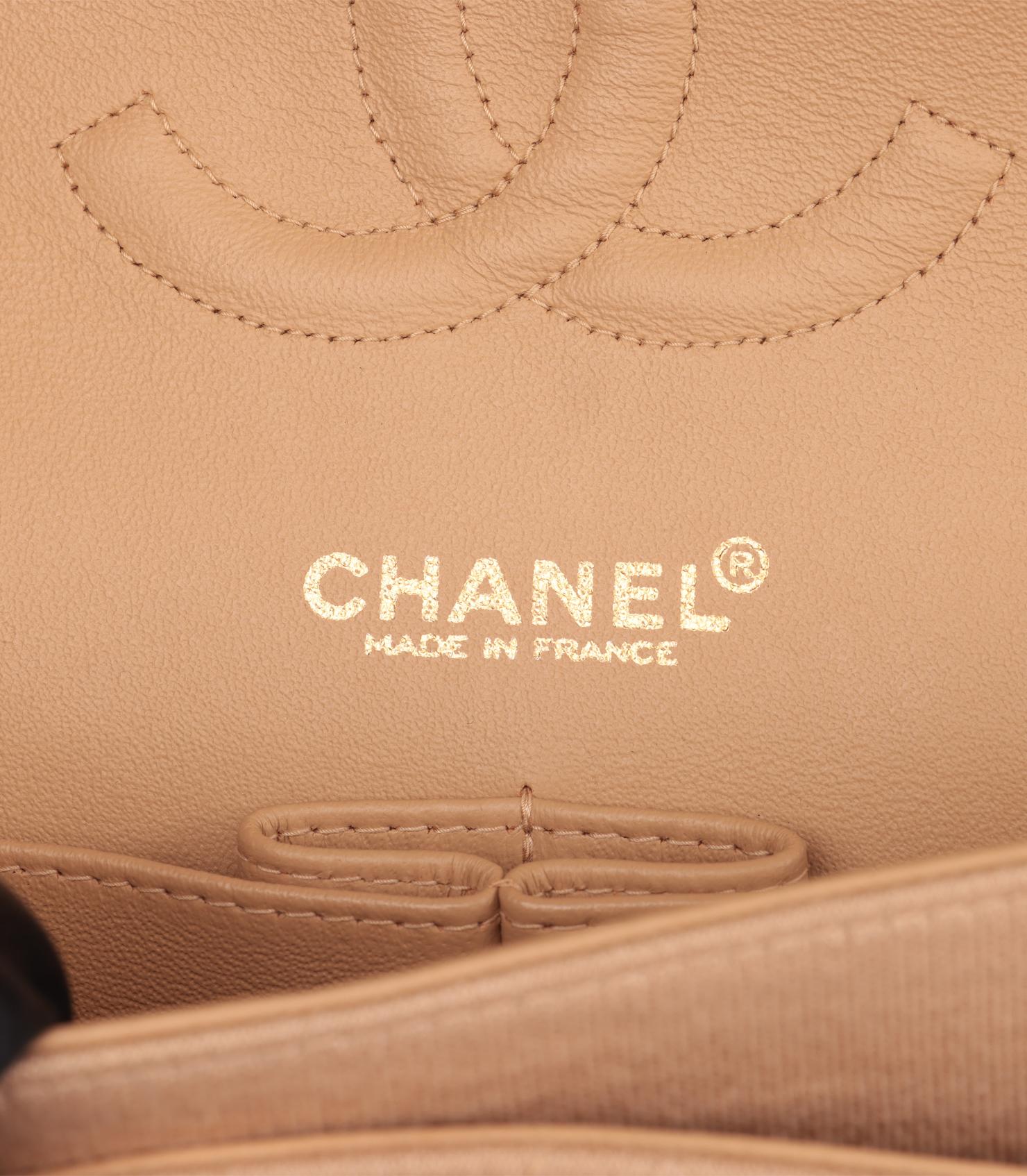 Chanel Beige Quilted Jersey Fabric Vintage Medium Classic Double Flap Bag en vente 4