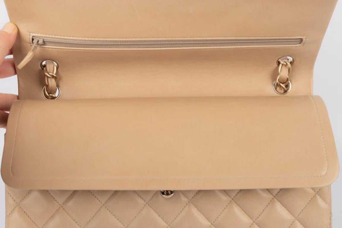 Chanel Beige Quilted Lamb Leather Jumbo Timeless Bag, 2013/2014 For Sale 3