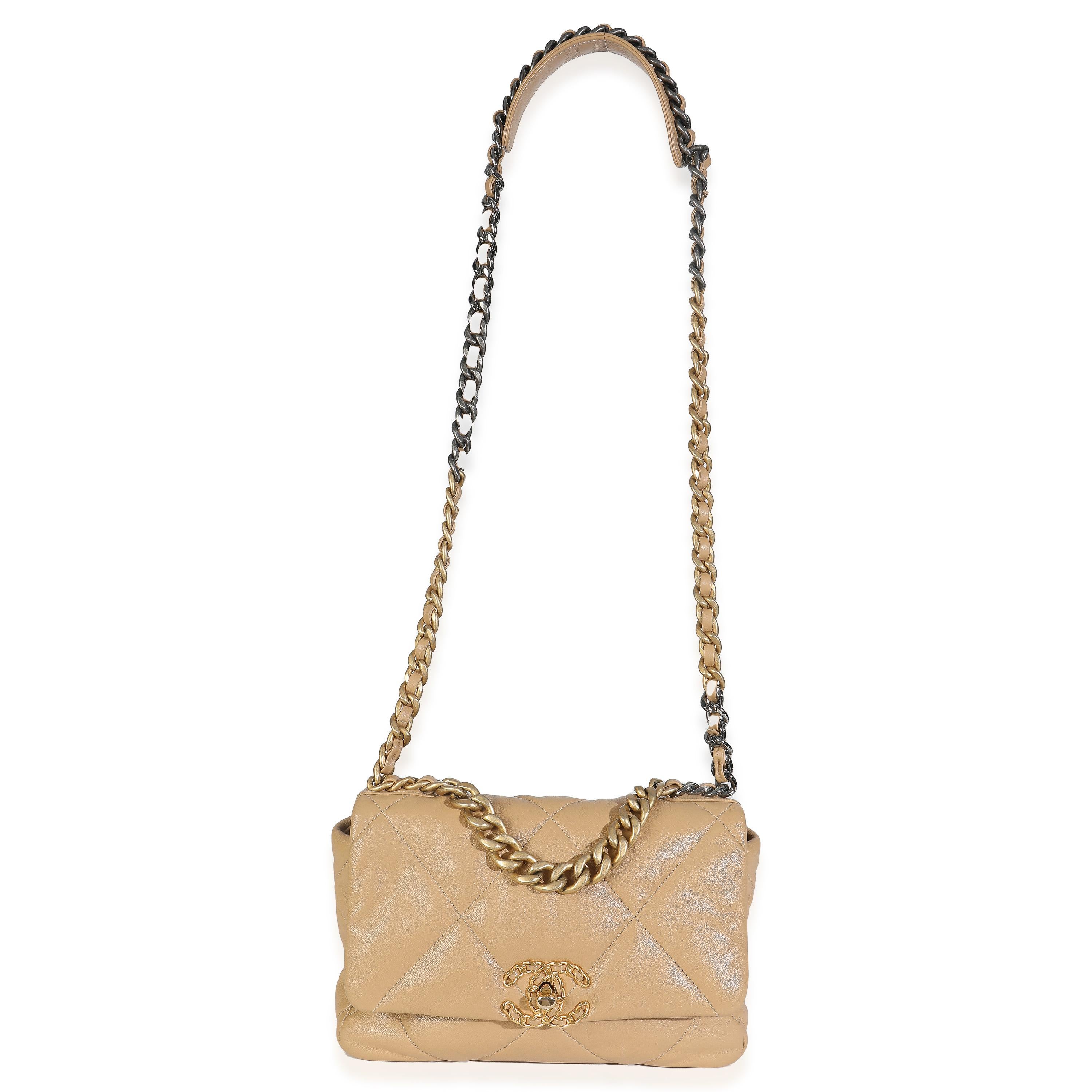 Chanel Beige Gestepptes Lammfell Chanel 19 Klappe Tasche 2