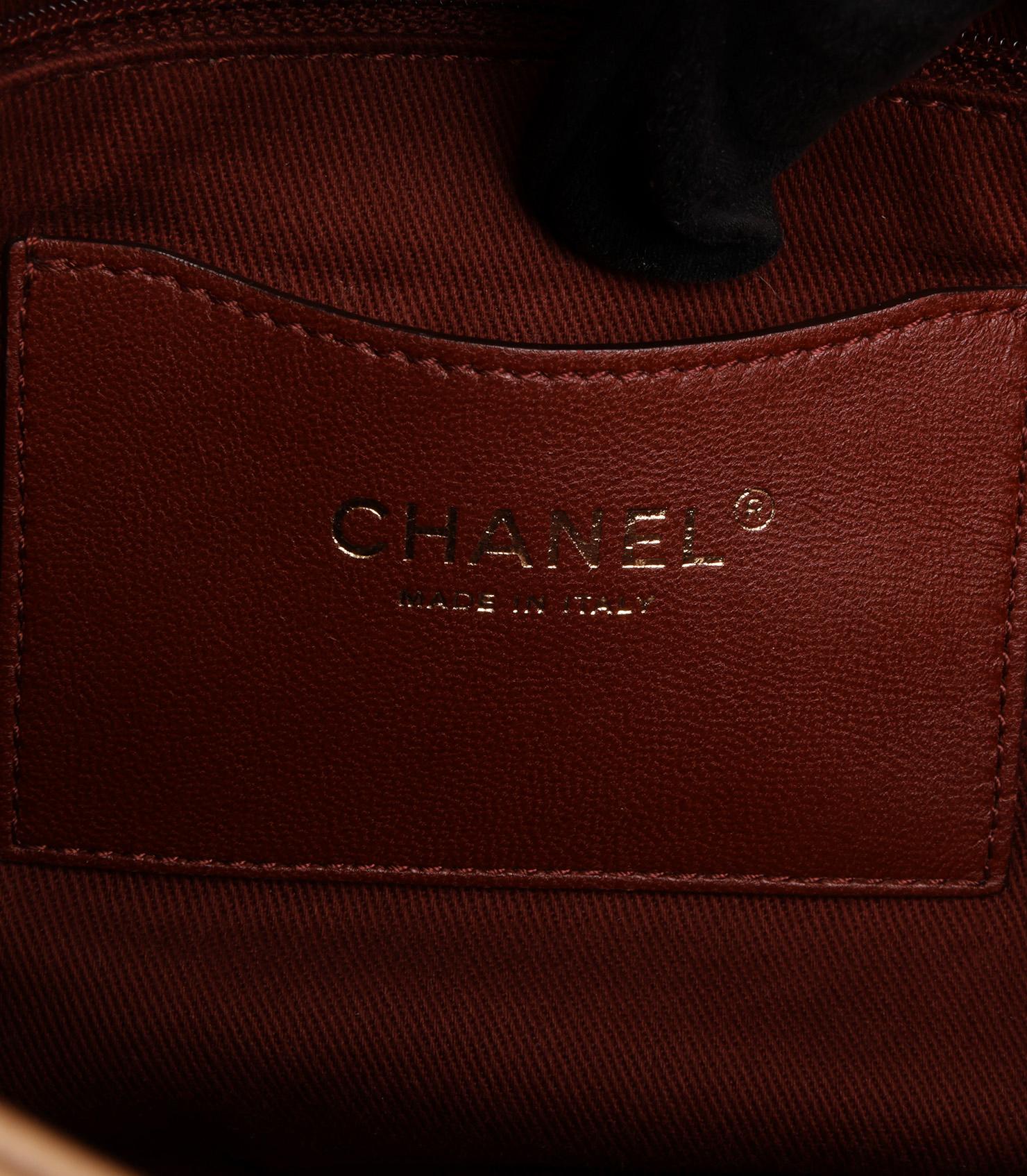 Chanel - Grand sac bowling Just Mademoiselle en cuir d'agneau matelassé beige 6