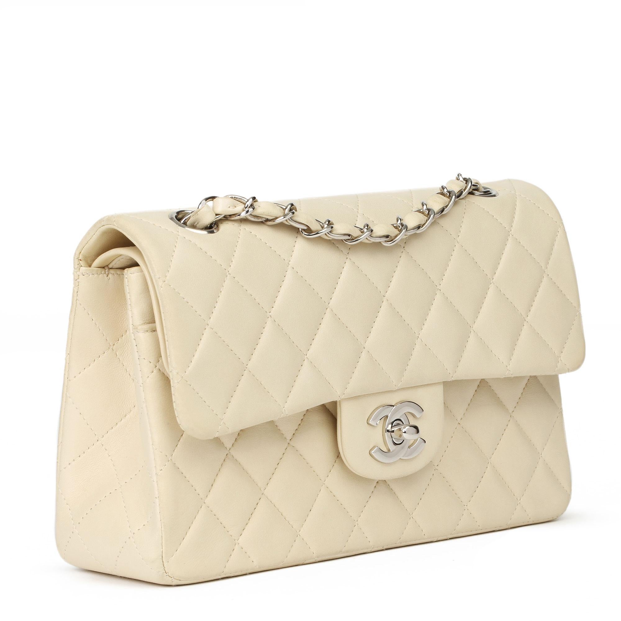 chanel classic flap bolsa small