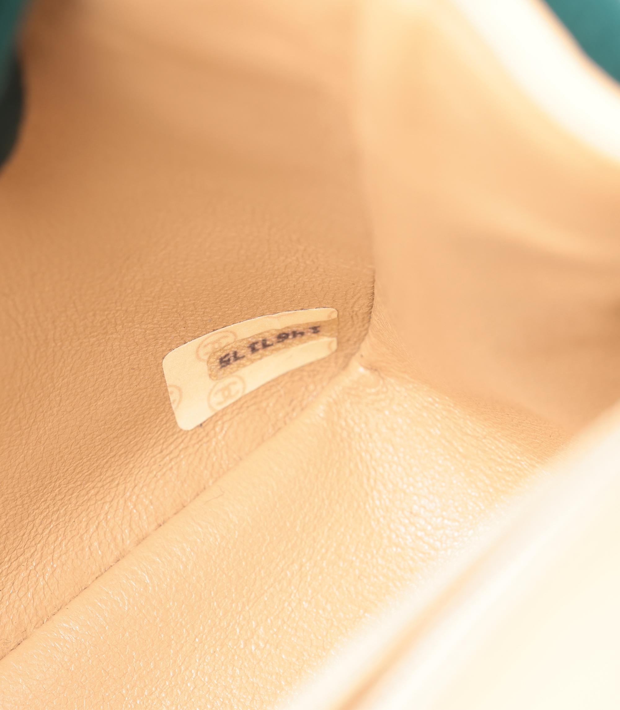 Chanel Beige Quilted Lambskin Leather Vintage Square Mini Flap Bag For Sale 5