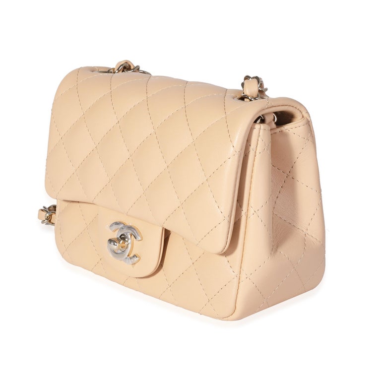 Timeless Vintage Chanel Mini Square Bag Beige Leather ref.563902 - Joli  Closet