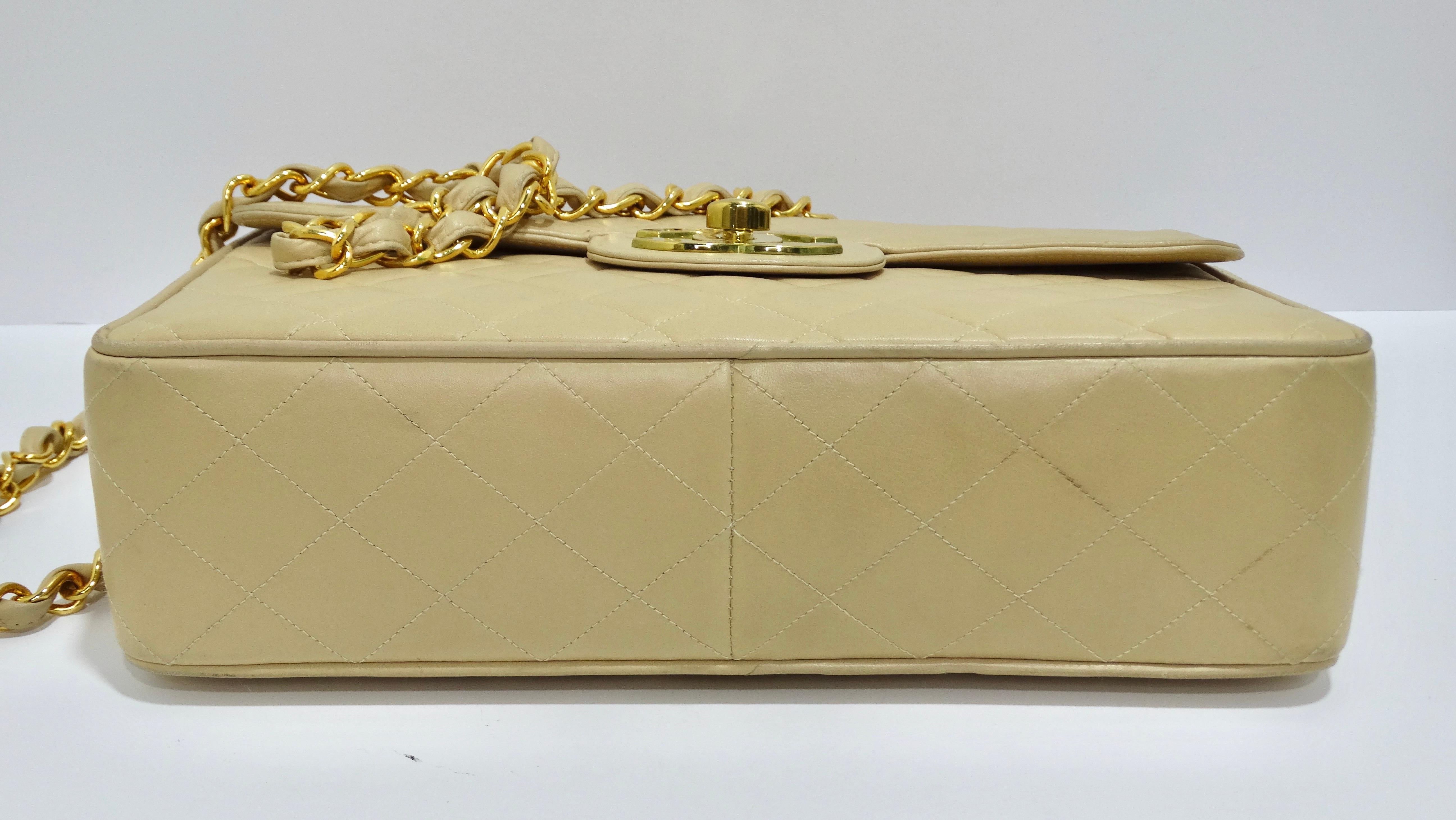 Chanel Beige Quilted Lambskin Single-Flap Jumbo Handbag 3