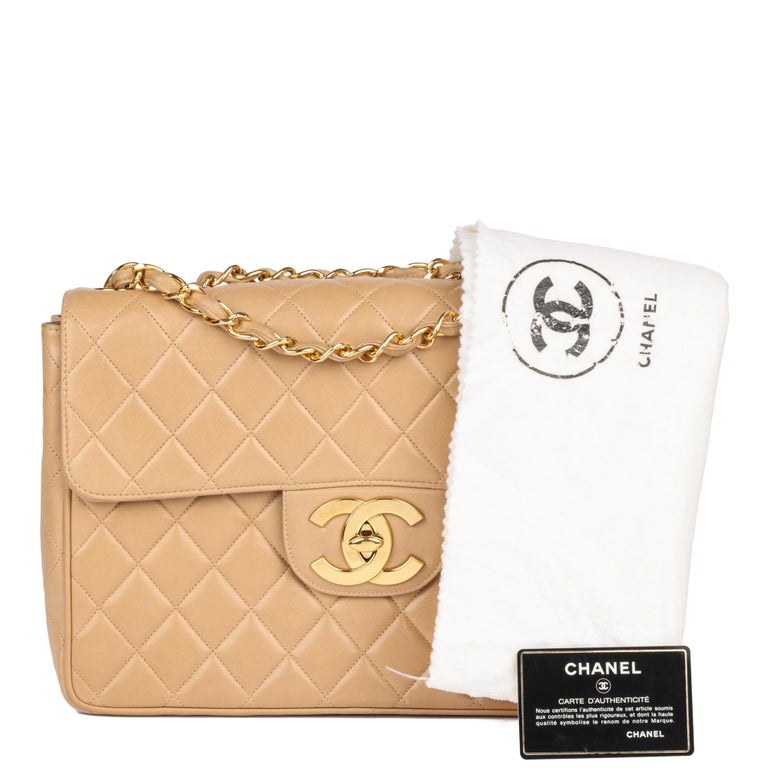Chanel Chanel Timeless Classica turn lock bag in beige leather ref