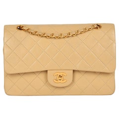 CHANEL Beige Quilted Lambskin Vintage Medium Classic Double Flap Bag