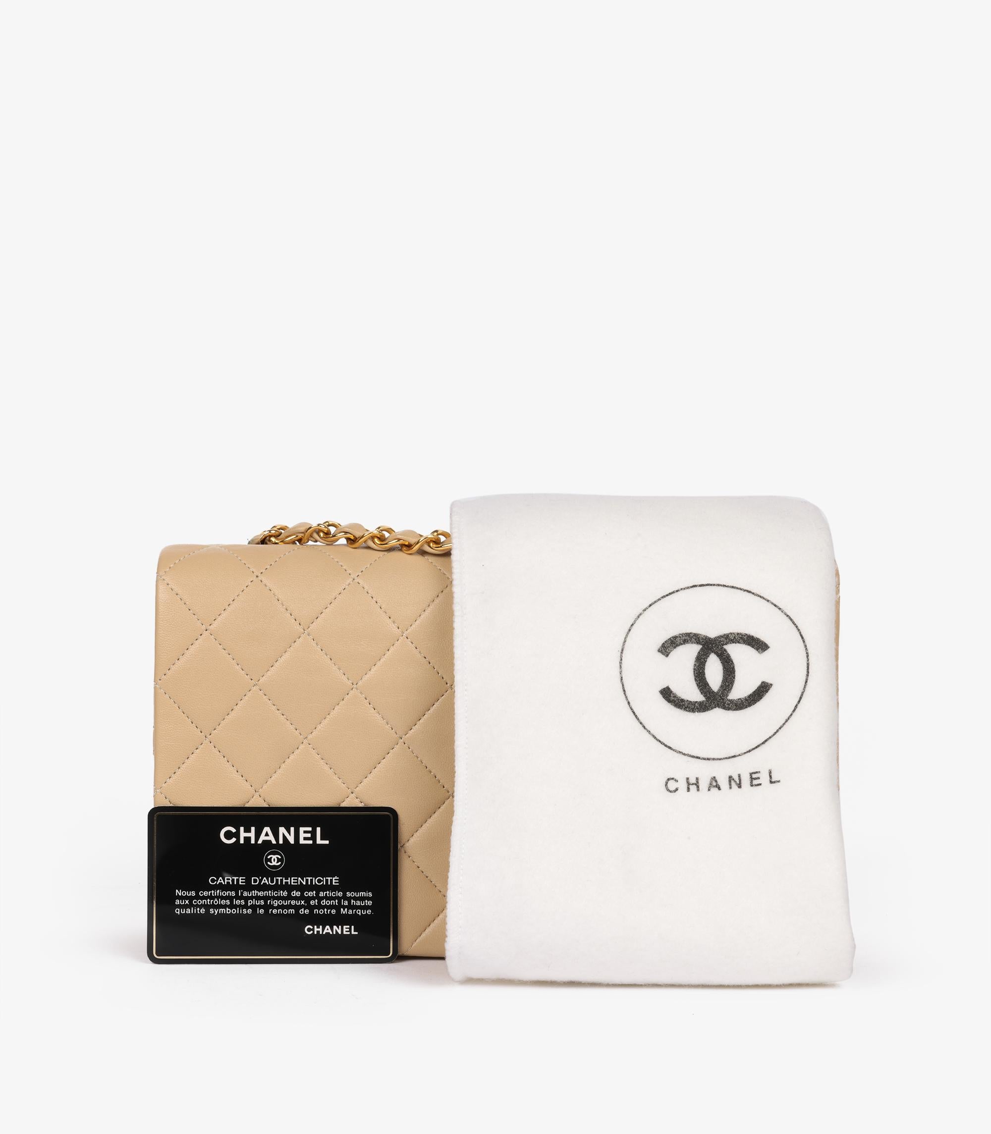 Chanel Beige Quilted Lambskin Vintage Small Classic Single Full Flap Bag For Sale 6