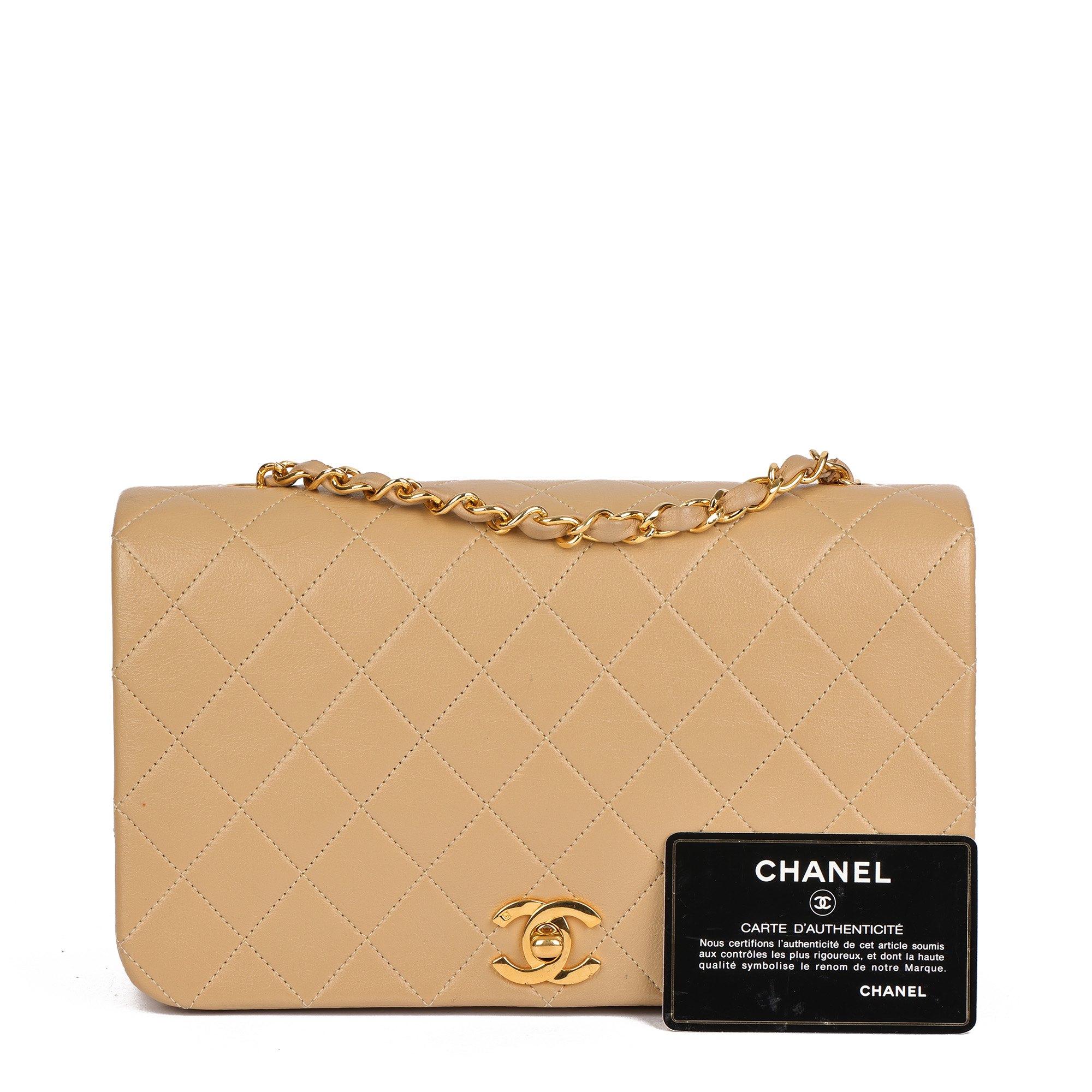 CHANEL Beige Quilted Lambskin Vintage Small Classic Single Full Flap Bag In Excellent Condition In Bishop's Stortford, Hertfordshire