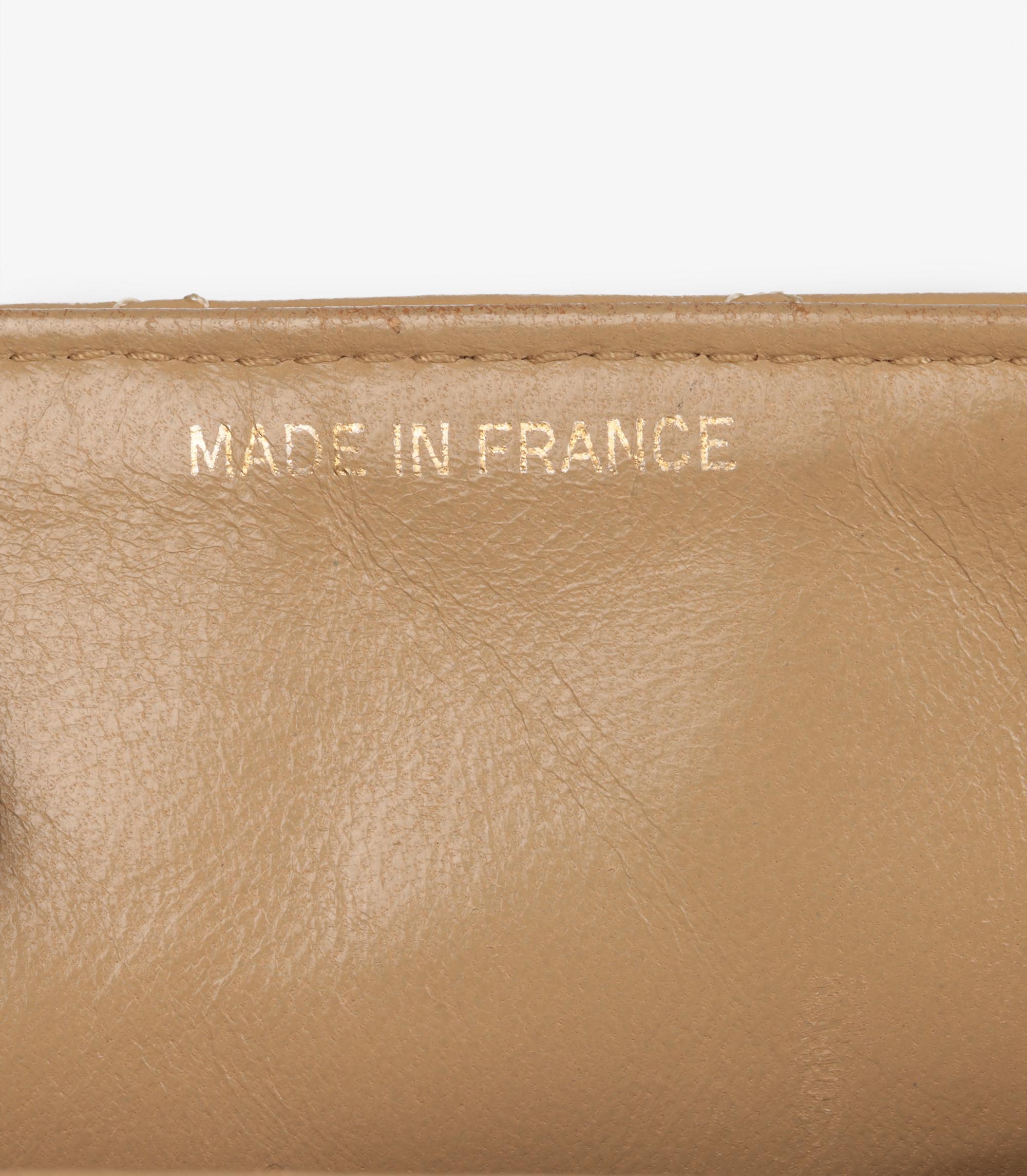 Chanel  Beige Quilted Lambskin Vintage Small Classic Single Full Flap Bag For Sale 4