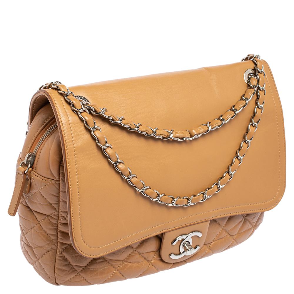 Women's Chanel Beige Quilted Leather And Leather Jumbo Easy Flap Bag