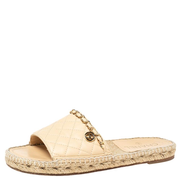 Chanel Beige Quilted Leather CC Chain Flat Espadrille Slides Size 38