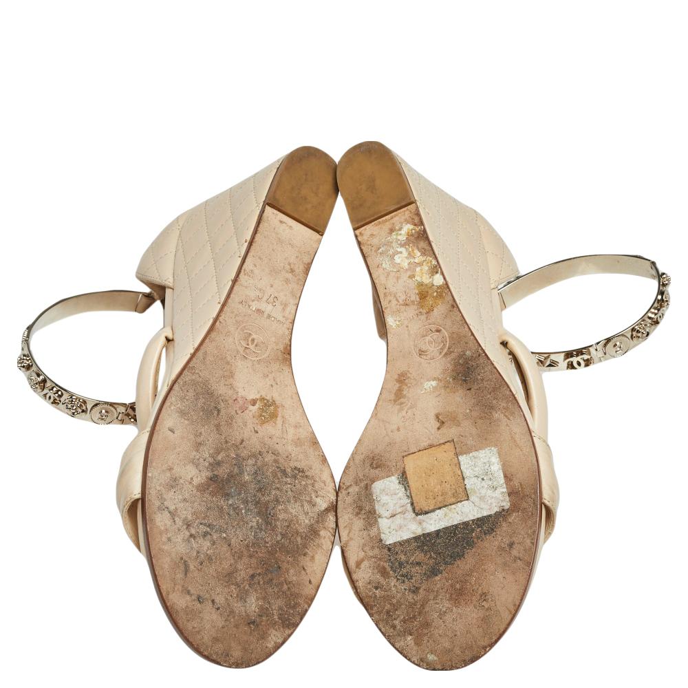 beige quilted sandals