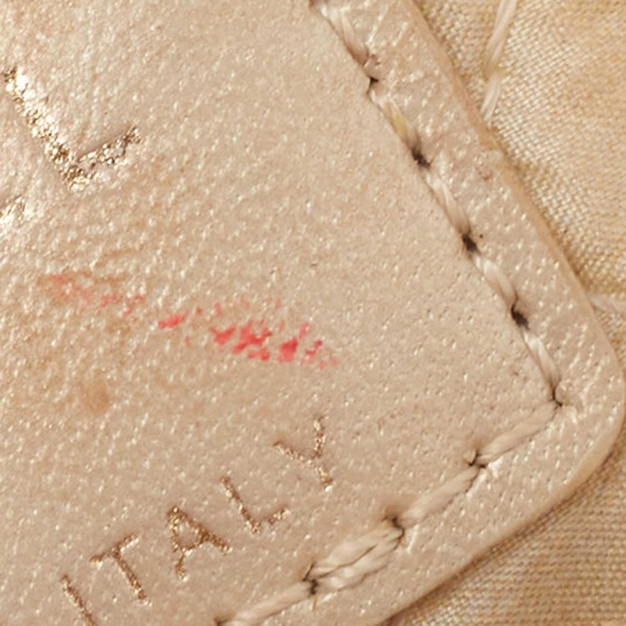 Chanel Beige Quilted Leather Cosmetic Pouch 3