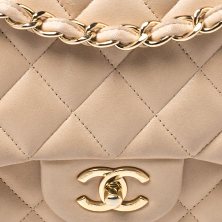 Chanel Beige Quilted Leather Jumbo Classic Double Flap Bag For Sale at ...
