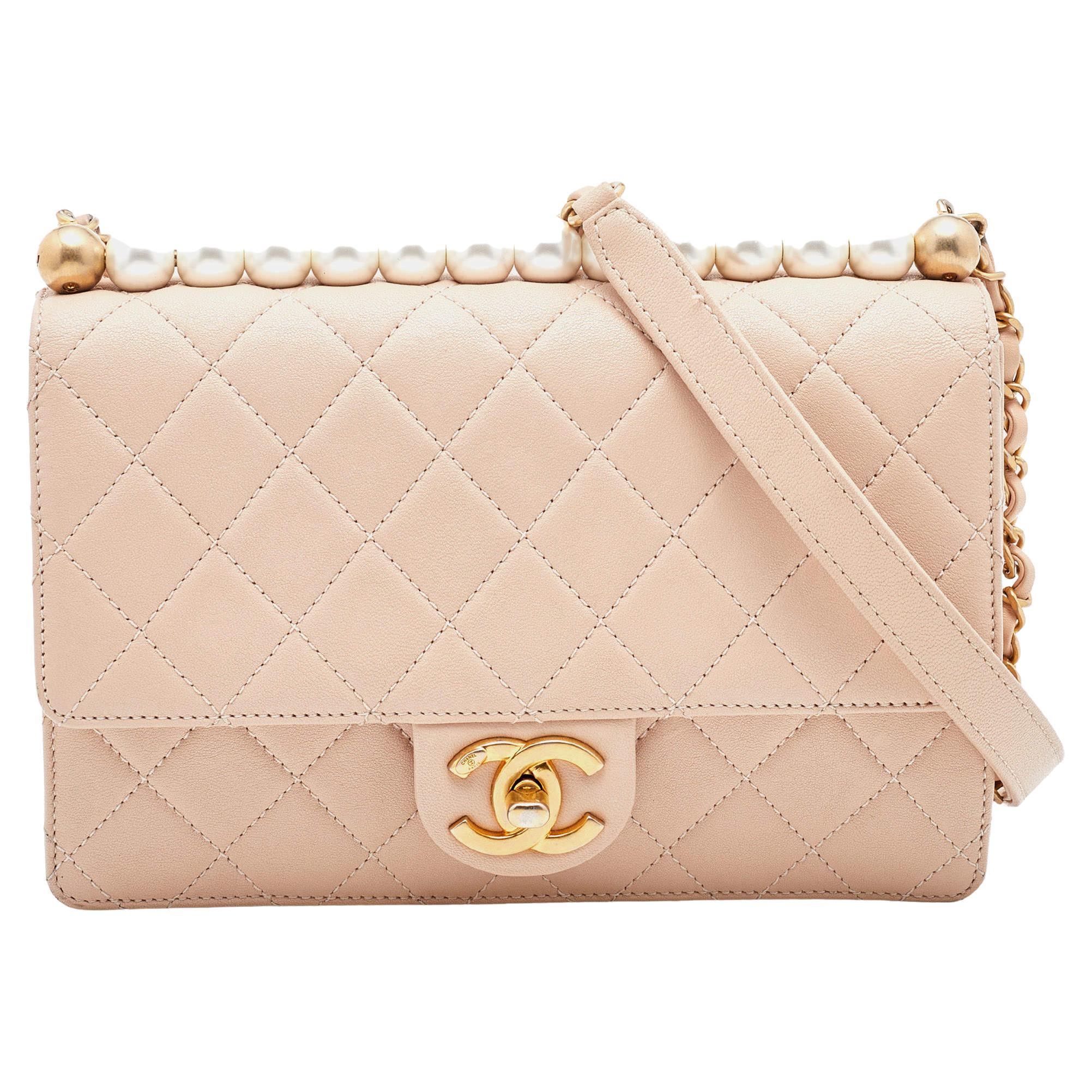 Chanel Beige Quilted Leather Medium Chic Pearls Flap Bag - 1stDibs