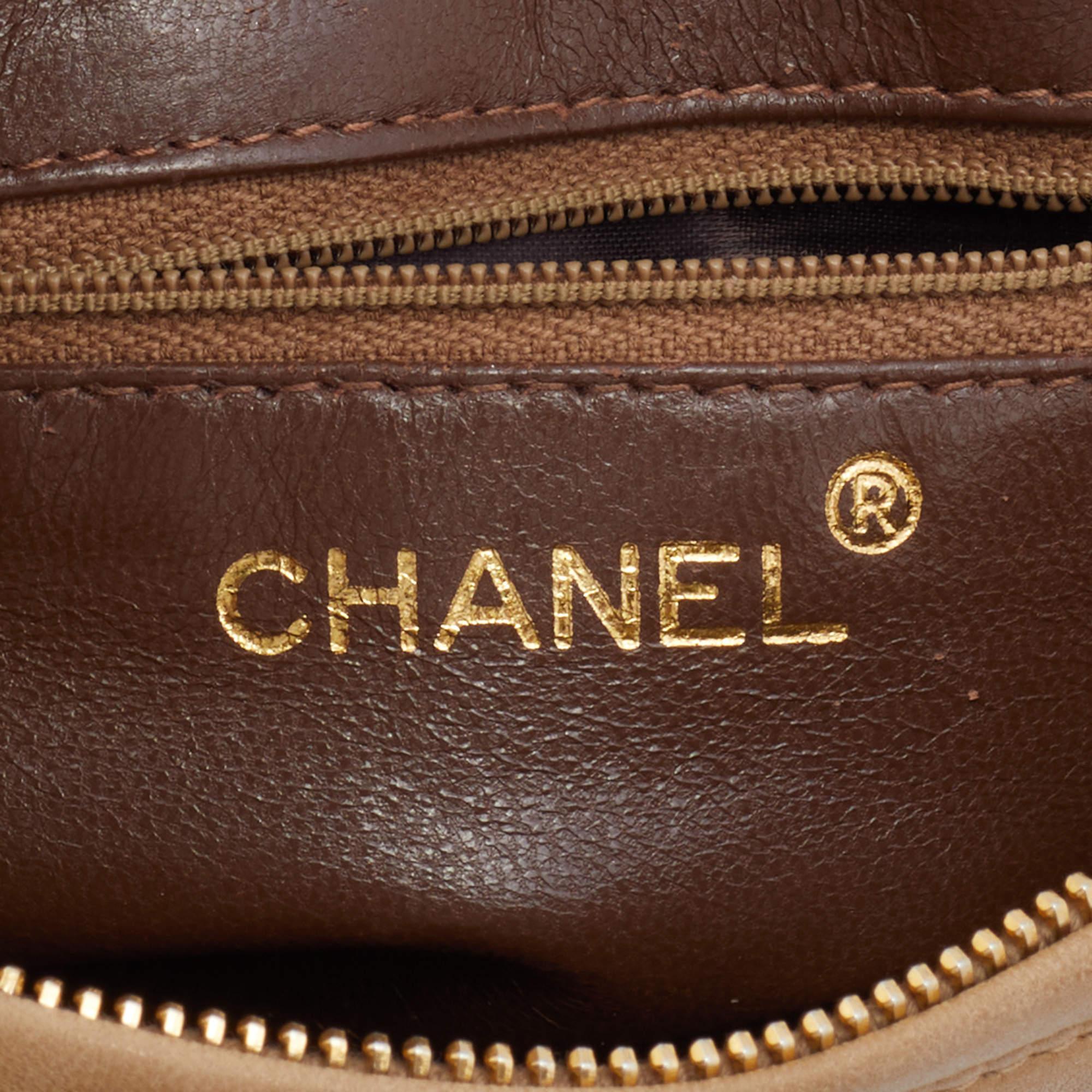 Chanel Beige Quilted Leather Vintage Camera Bag 7