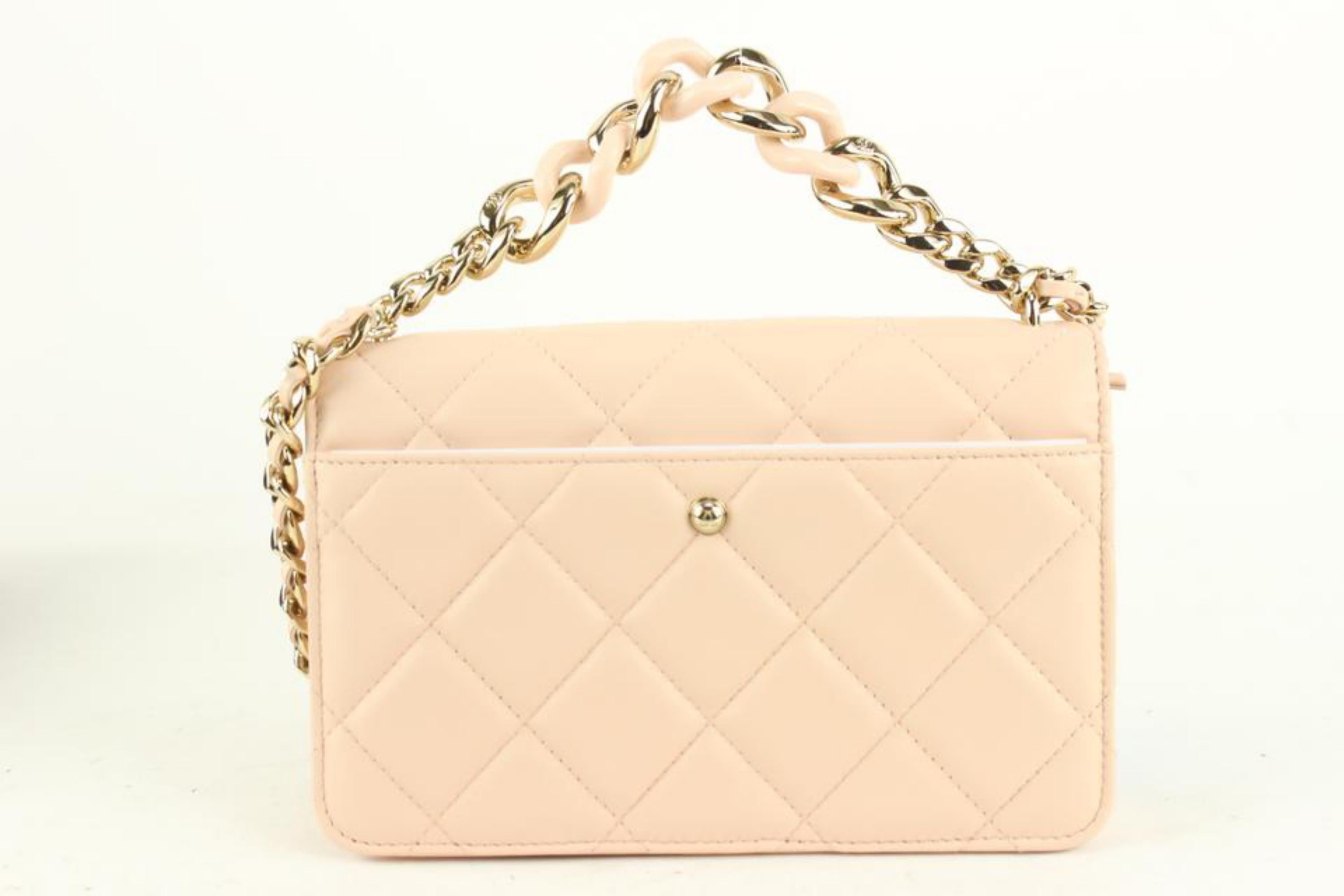 Chanel Portemonnaie aus gestepptem Leder in Beige mit doppelter Kette 2cc1025a  im Angebot 2