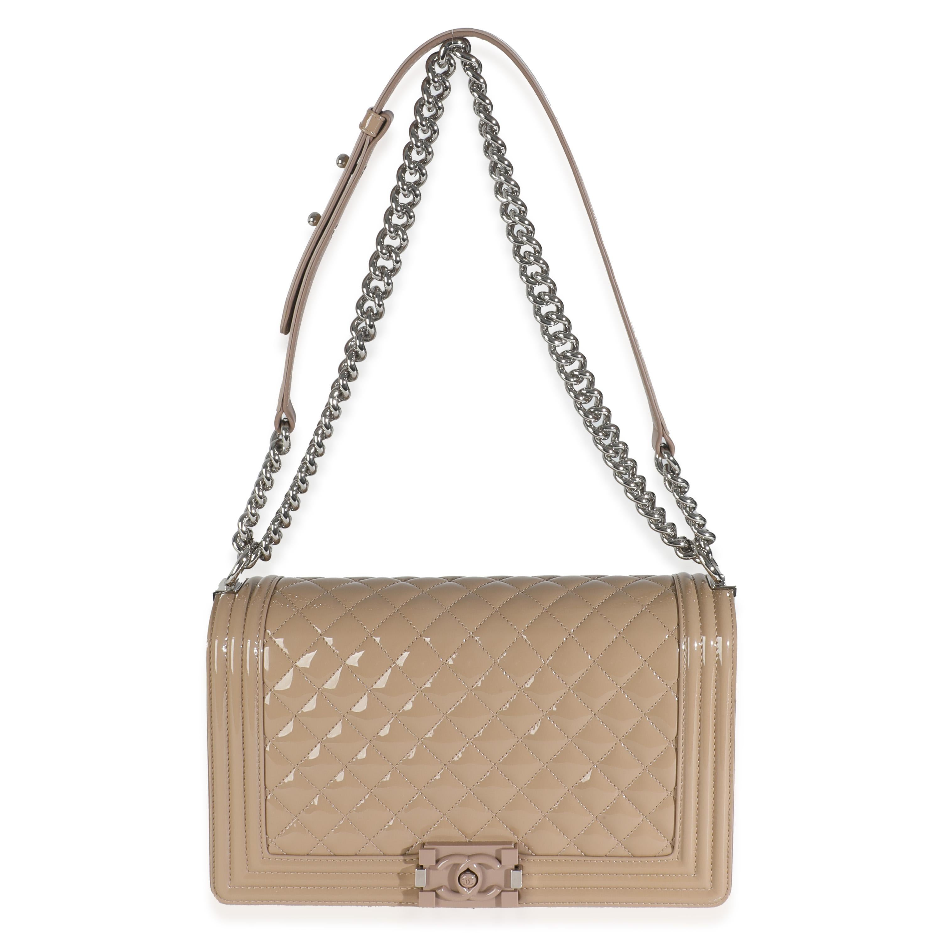 Chanel Beige Quilted Patent Plexi New Medium Boy Bag For Sale 2