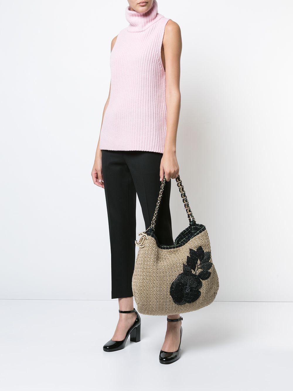 Women's or Men's Chanel Beige Rope Organic Raffia Camelia Shoulder Tote For Sale