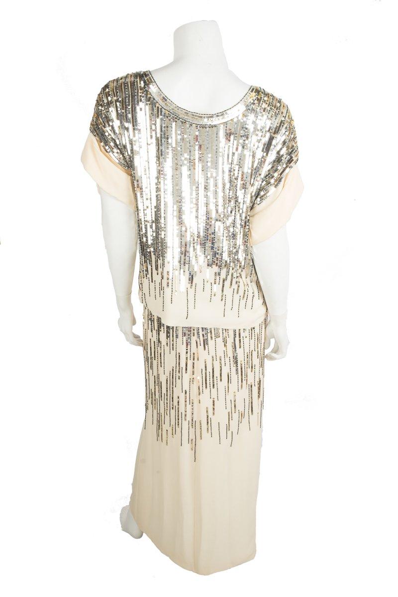 Chanel Beige Silk and Sequins Skirt Set In Good Condition In Scottsdale, AZ