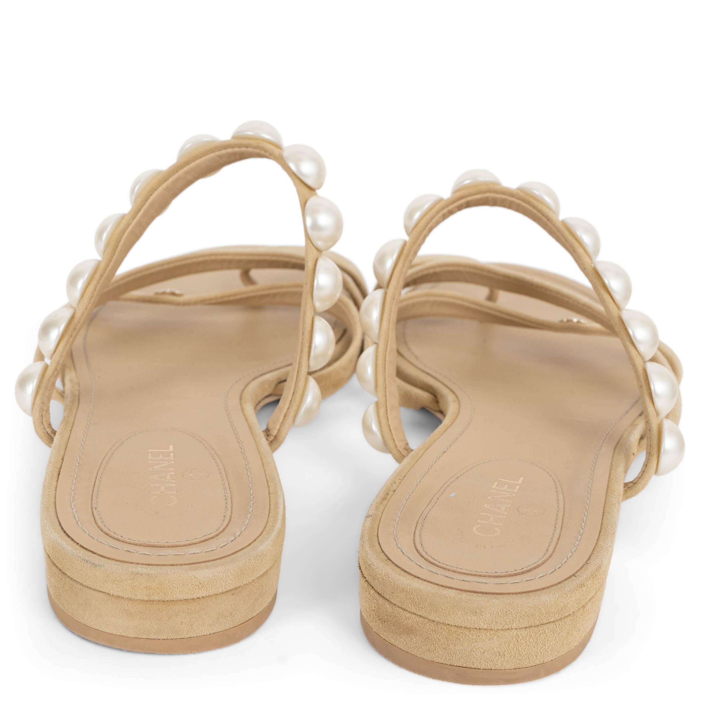 CHANEL daim beige 21P PEARL SLIDE Sandales Chaussures 39 G37274 Pour femmes en vente