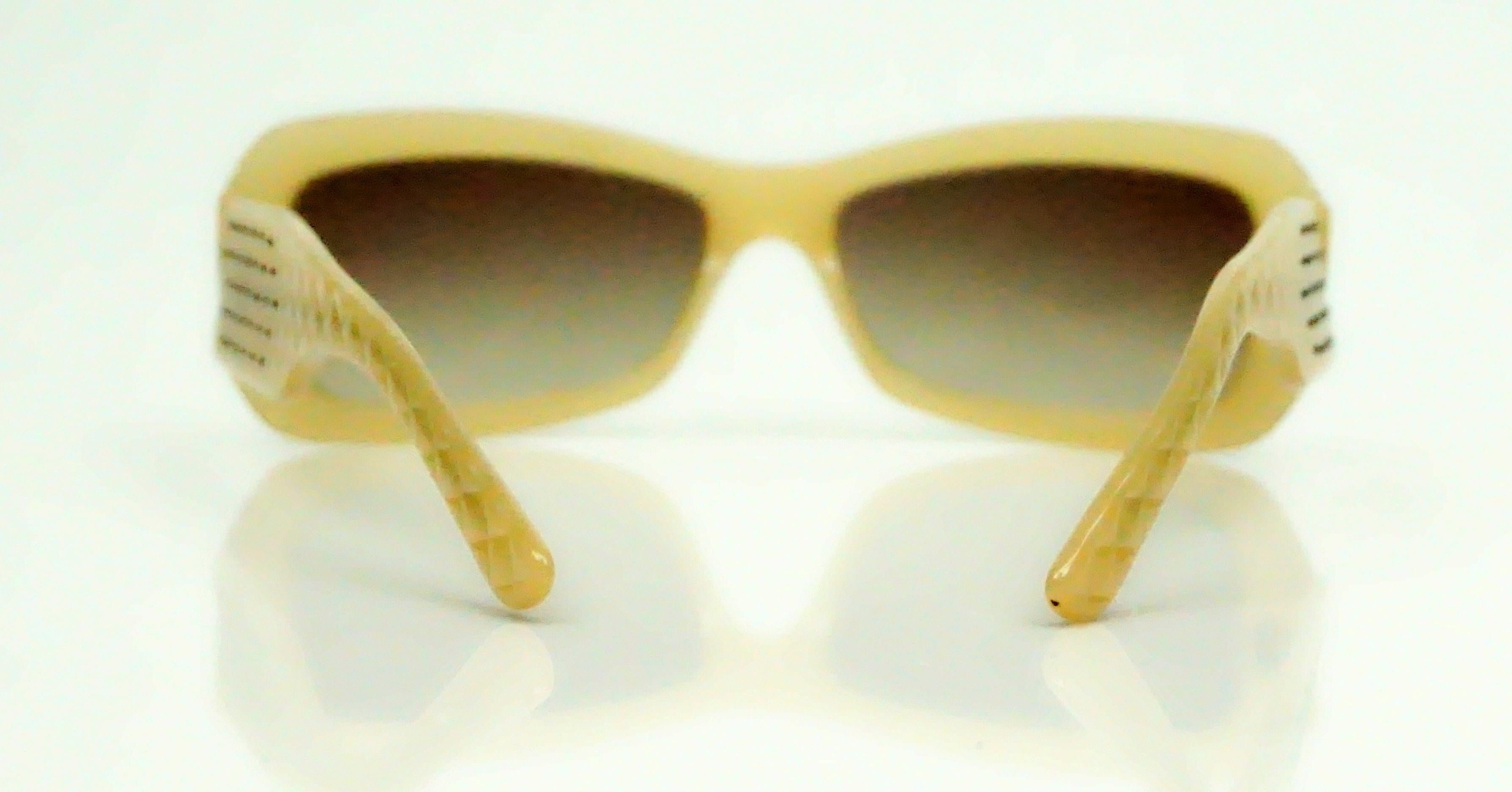 chanel sunglasses beige