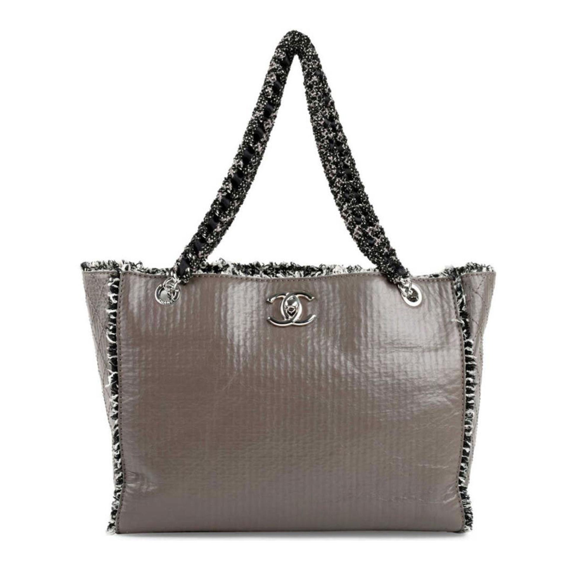 Chanel Beige Taupe Tweed Fringe Calfskin Tote For Sale 3