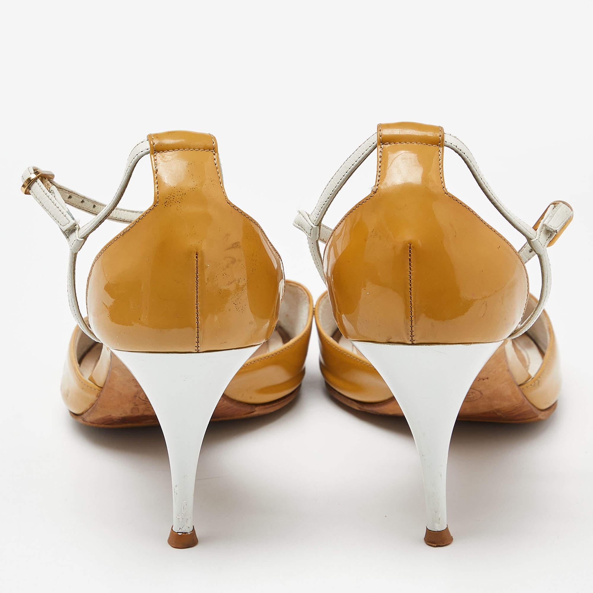 Chanel Beige/White Patent and Leather CC T-Bar Ankle Strap Sandals Size 39 1