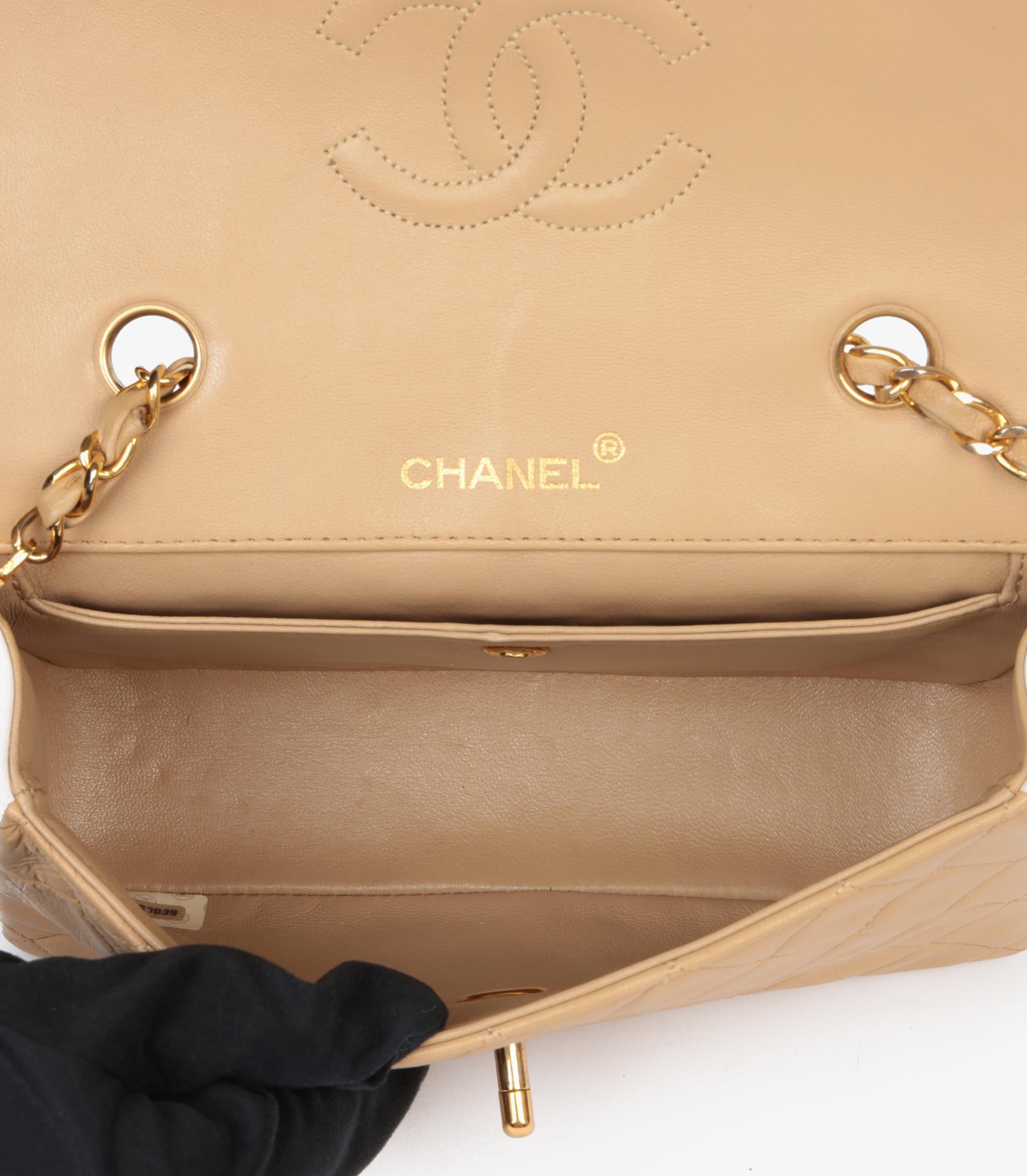Chanel Beige & White Quilted Lambskin Vintage Small Classic Single Flap Bag 3