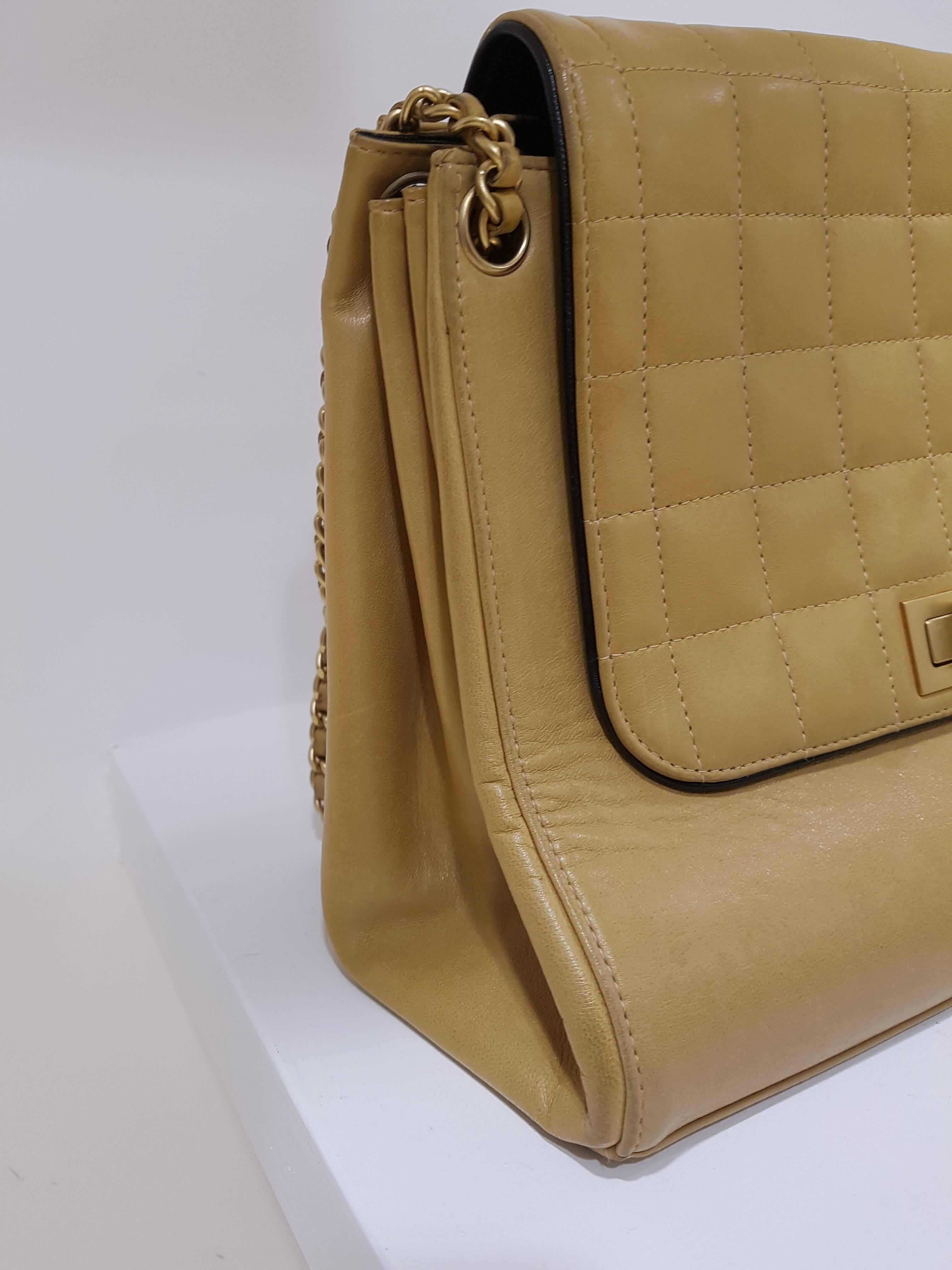 Women's or Men's Chanel Beije Reissue Bag 