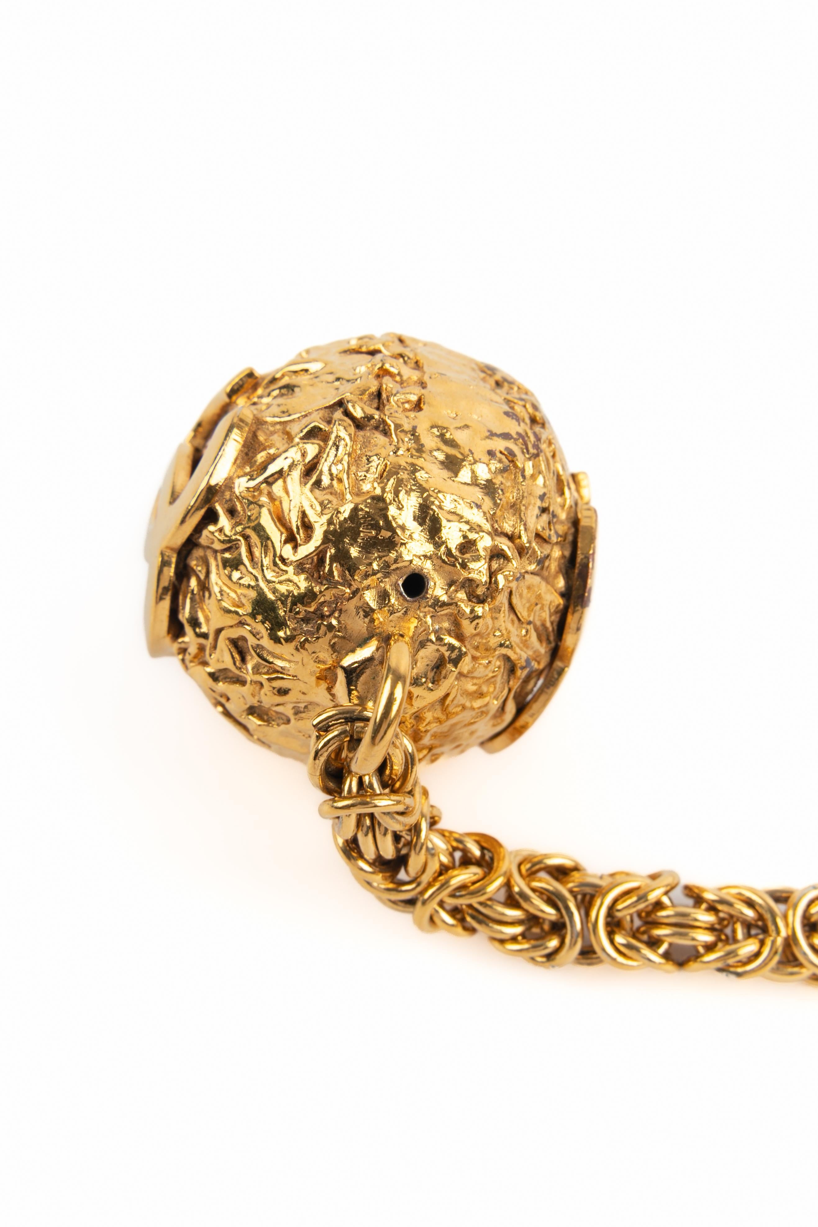 Ceinture Chanel années 1980 en vente 2