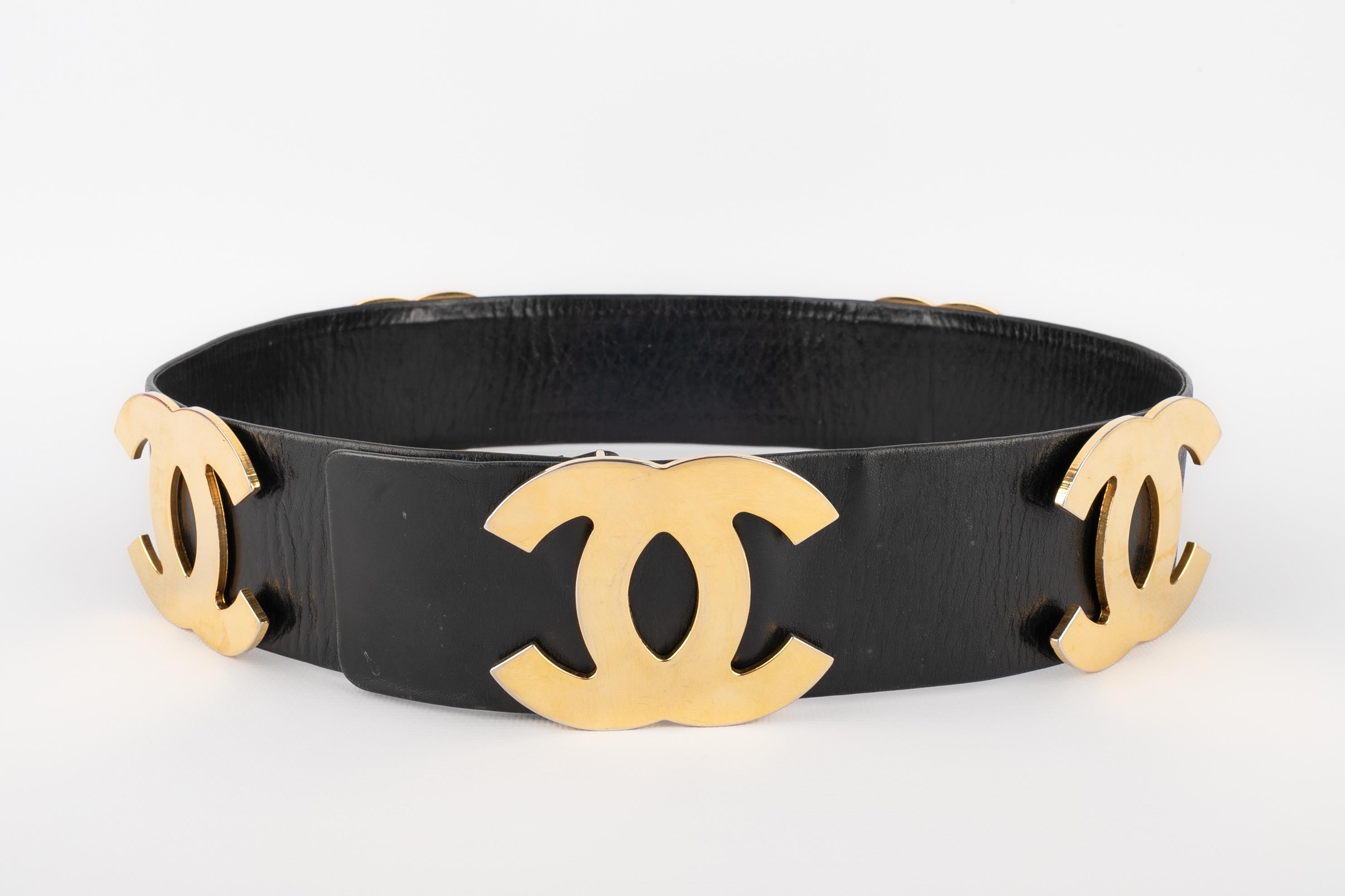 Black Chanel belt 1990s