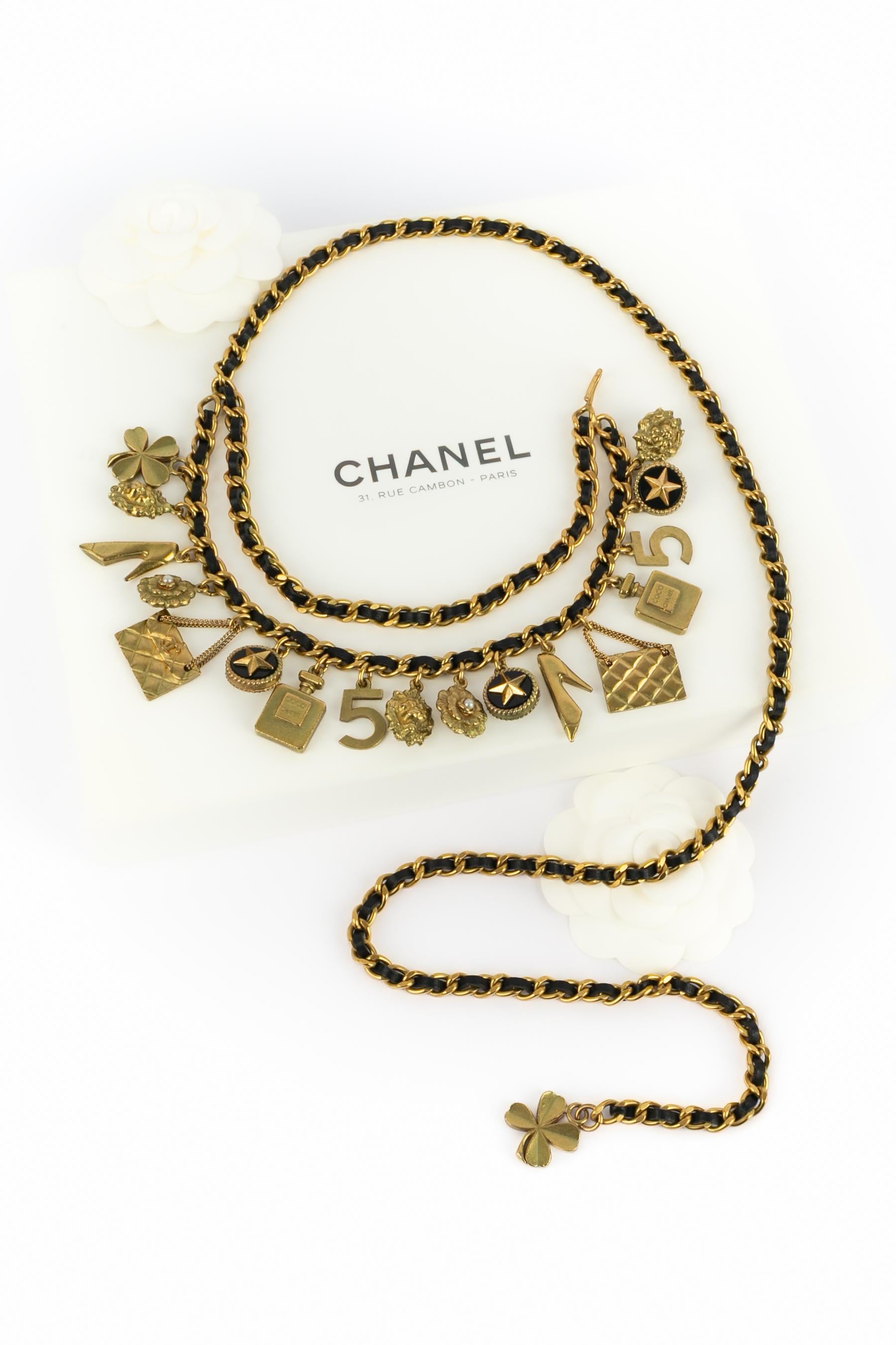 Cinturón Chanel 1994 en Excelente estado para la venta en SAINT-OUEN-SUR-SEINE, FR