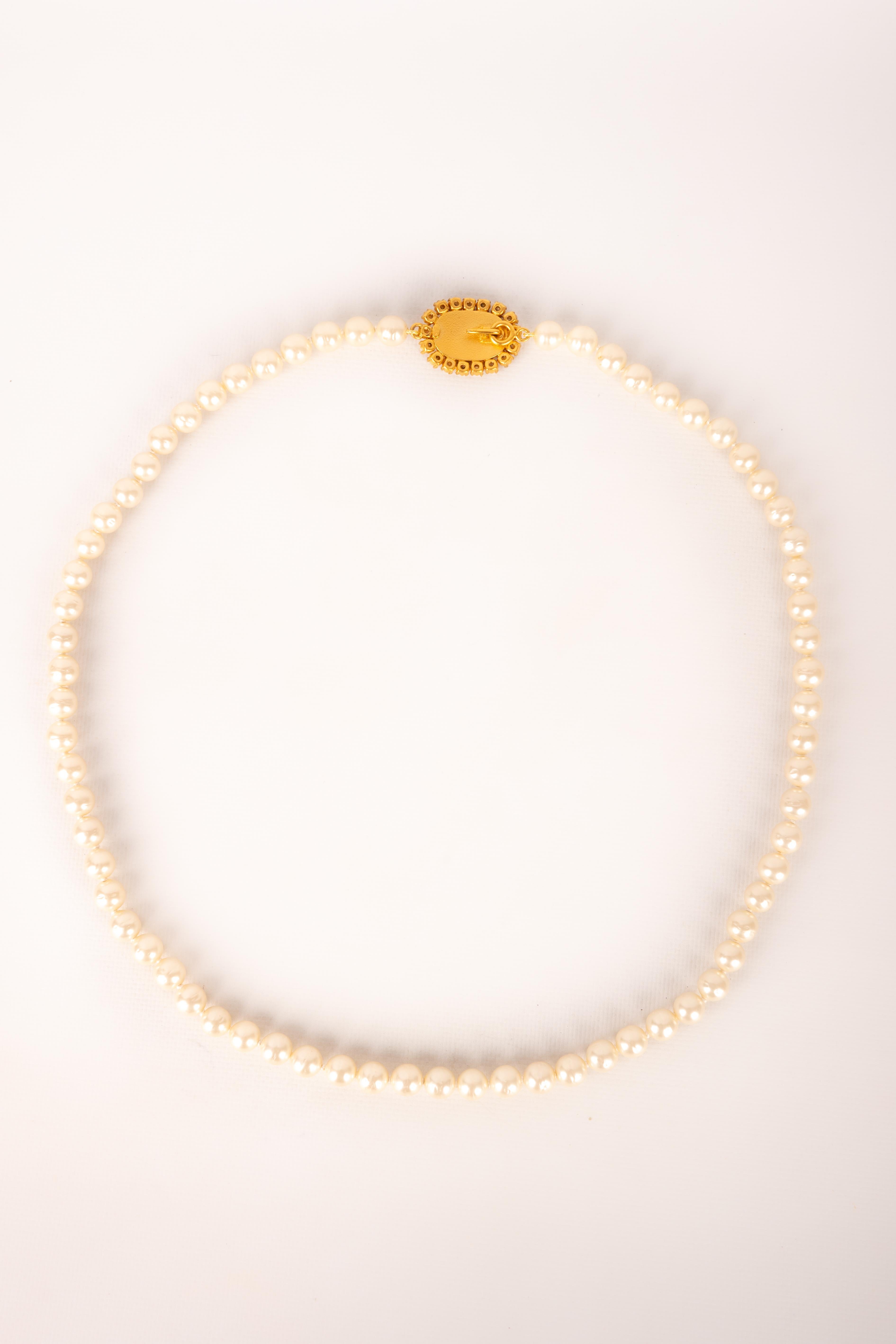 Donna Cintura Chanel 1996 in vendita