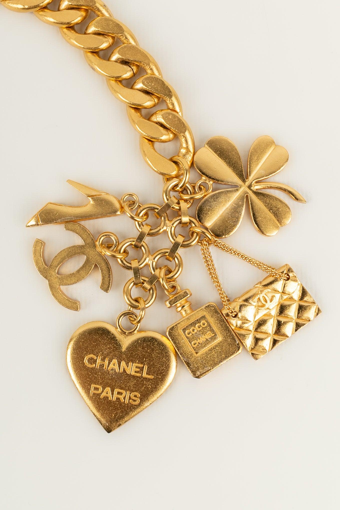 Chanel Belt Composed of Chains in Gold-Plated Metal, 1995 In Excellent Condition In SAINT-OUEN-SUR-SEINE, FR