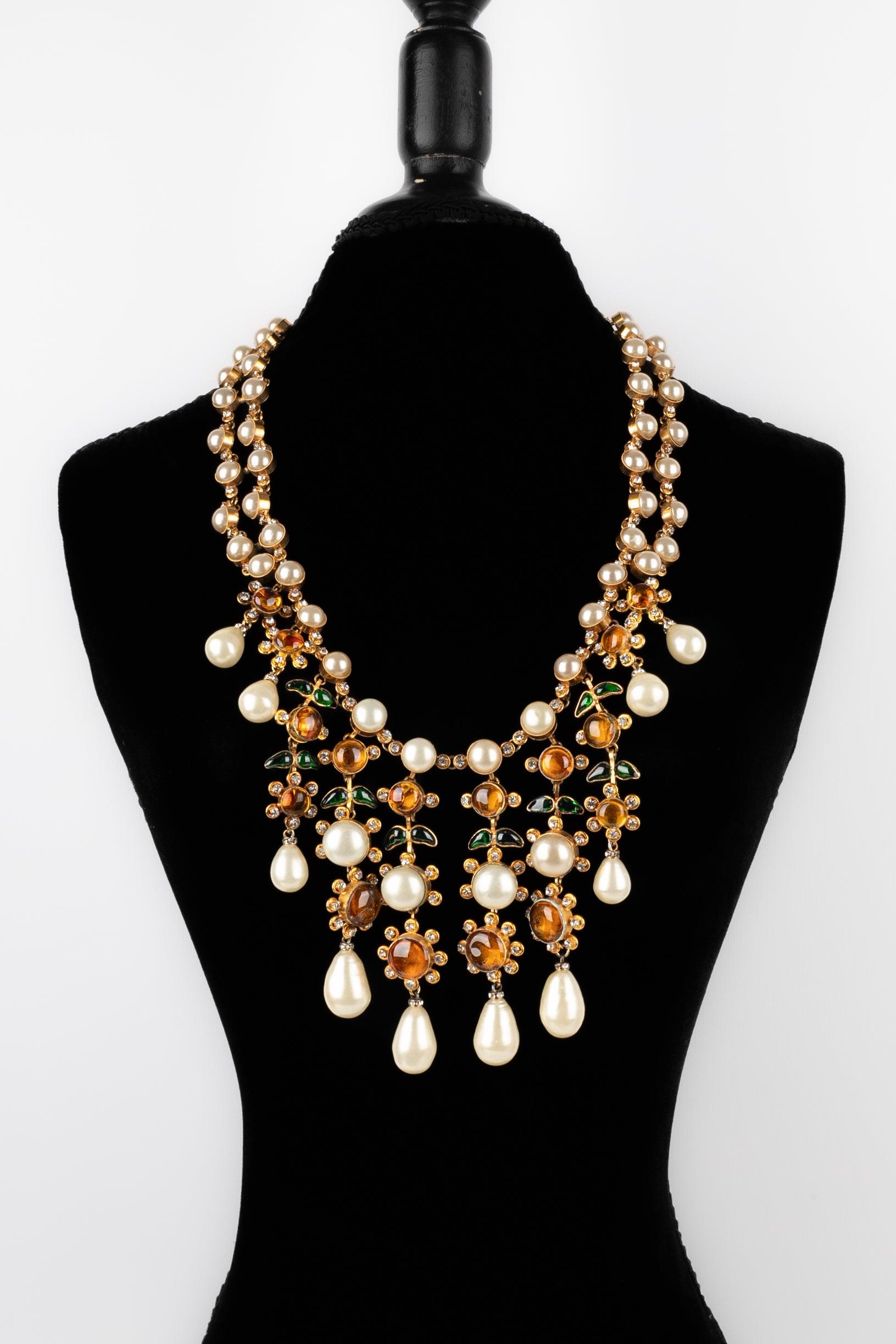 Beige Ceinture haute couture Chanel avec perles, 1991