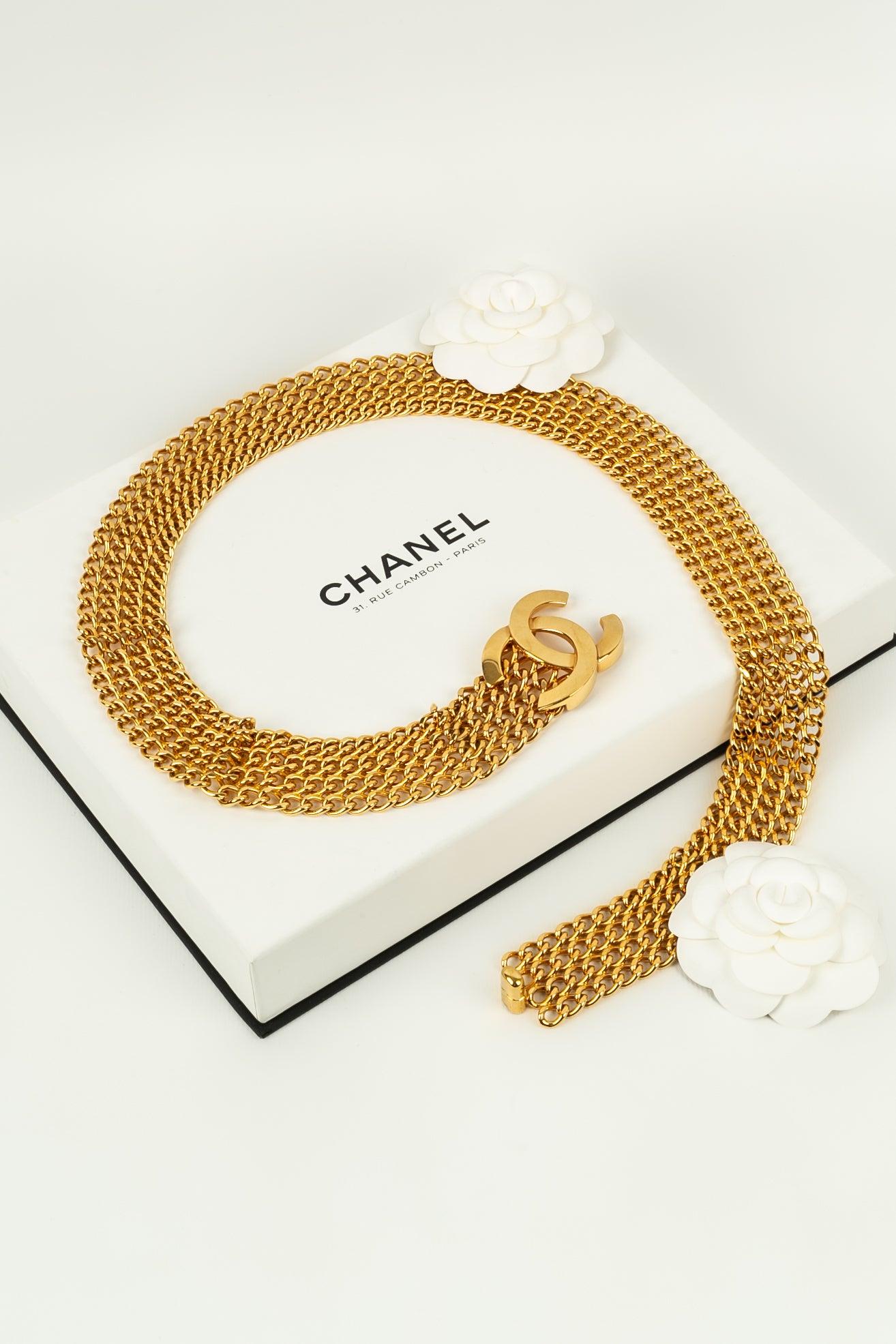 Chanel - (Made in France) Cintura in metallo dorato. Collezione primavera/estate 1997.

Informazioni aggiuntive: 
Dimensioni: Lunghezza: 78 cm
Condizioni: Ottime condizioni
Numero di riferimento del venditore: CCB79